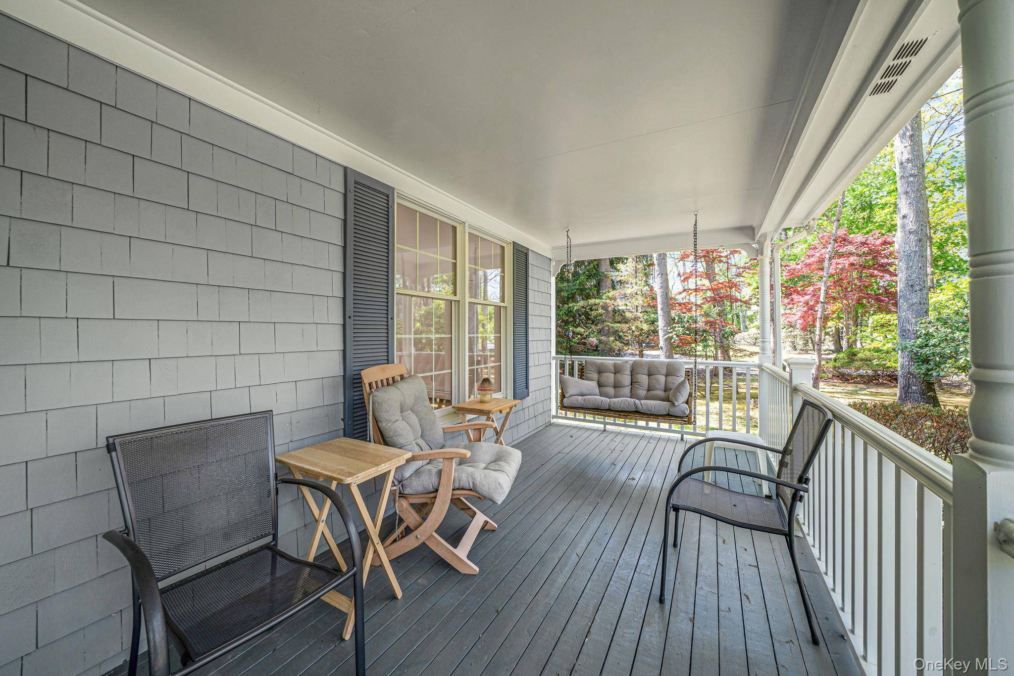 3 Bedroom Home for Sale in Shoreham - New York - USA - 5