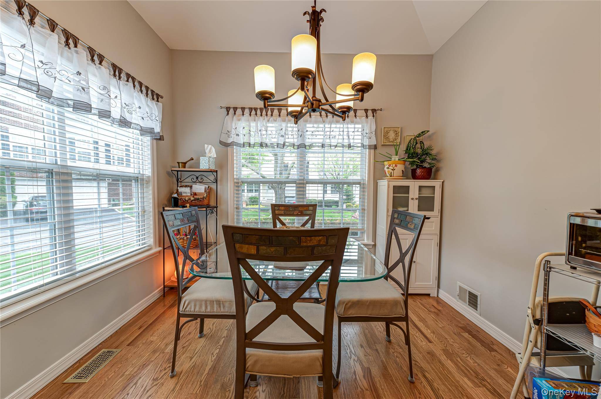 Casa de 3 Dormitorios en Venta en Smithtown - Nueva York - EE. UU. - 7