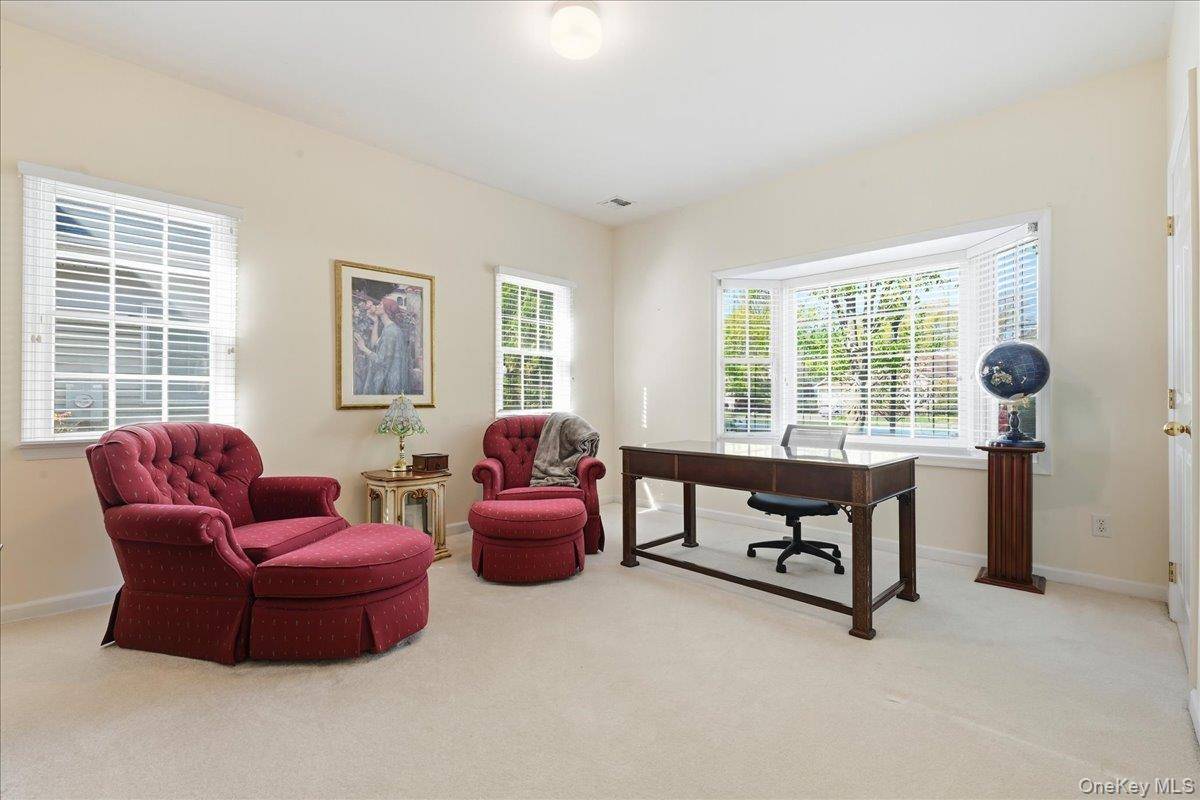 Casa com 3 Quartos à Venda em Smithtown - Nova Iorque - EUA - 8