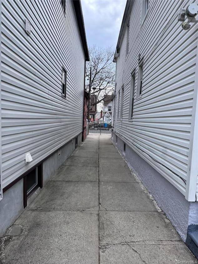 Casa com 3 Quartos à Venda em South Ozone Park - Nova Iorque - EUA - 5