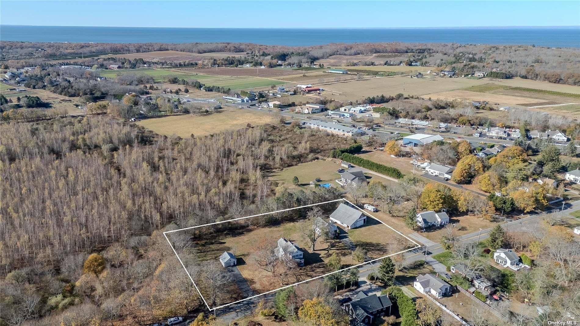 Casa de 3 Dormitorios en Venta en Southold - Nueva York - EE. UU. - 3