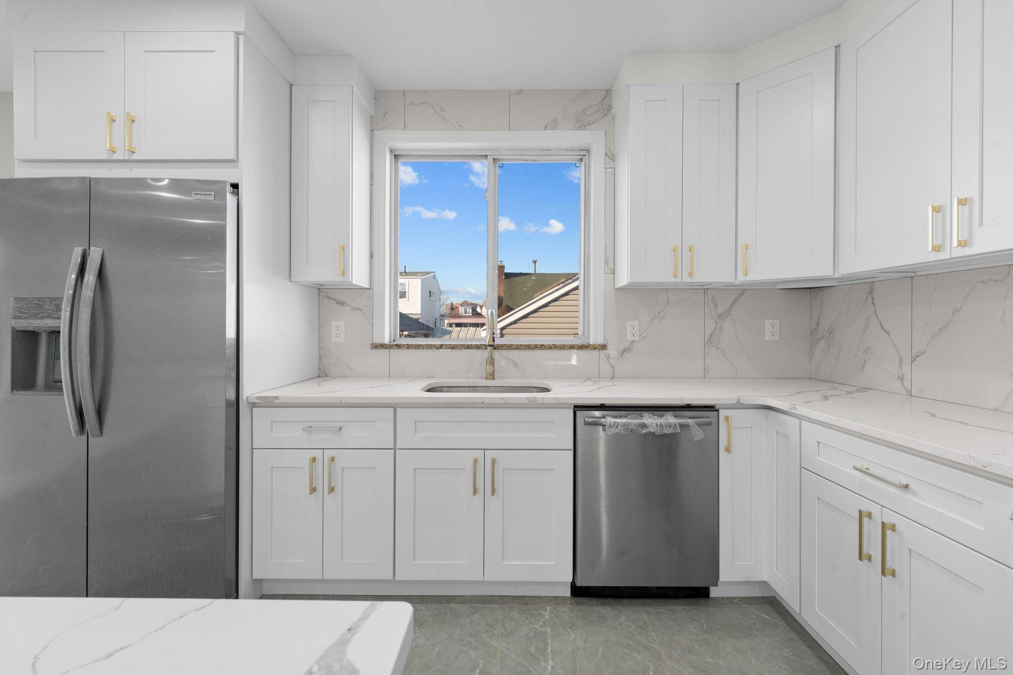Casa com 3 Quartos à Venda em Springfield Gardens - Nova Iorque - EUA - 5