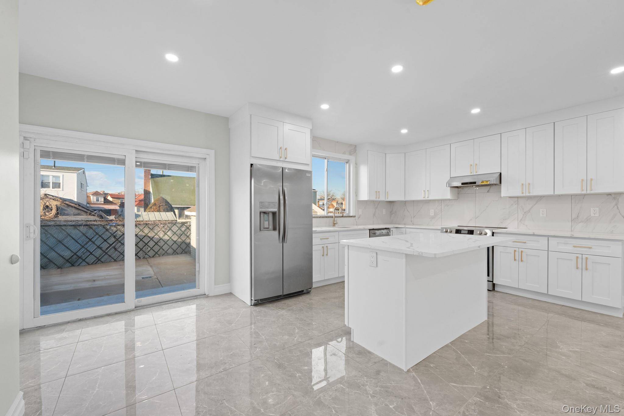 Casa com 3 Quartos à Venda em Springfield Gardens - Nova Iorque - EUA - 7