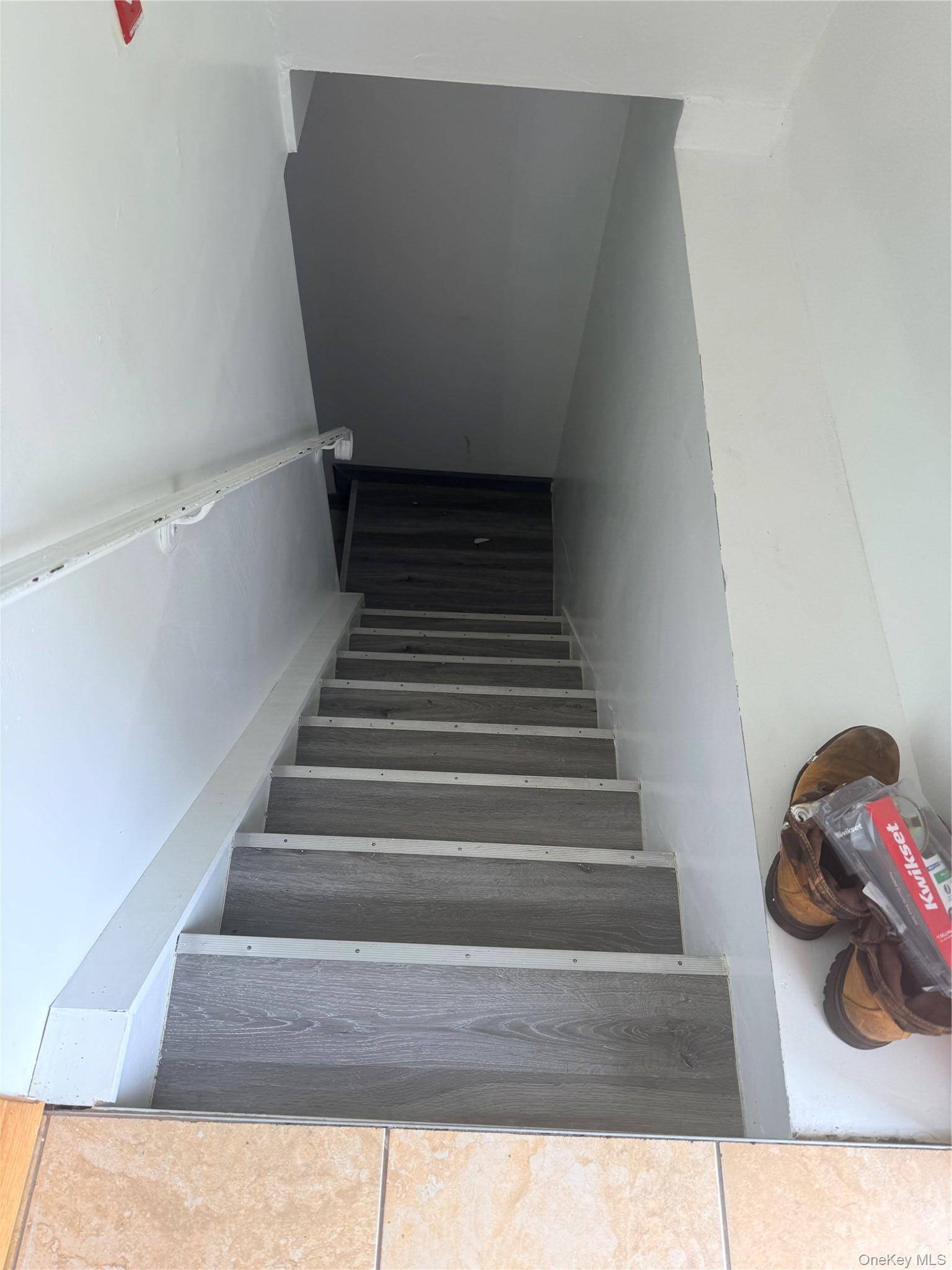 Casa com 3 Quartos à Venda em Springfield Gardens - Nova Iorque - EUA - 8