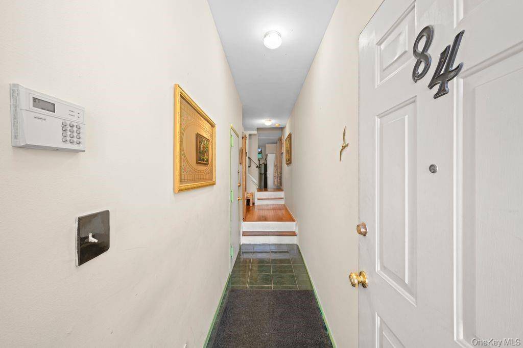 Casa com 3 Quartos à Venda em Staten Island - Nova Iorque - EUA - 4