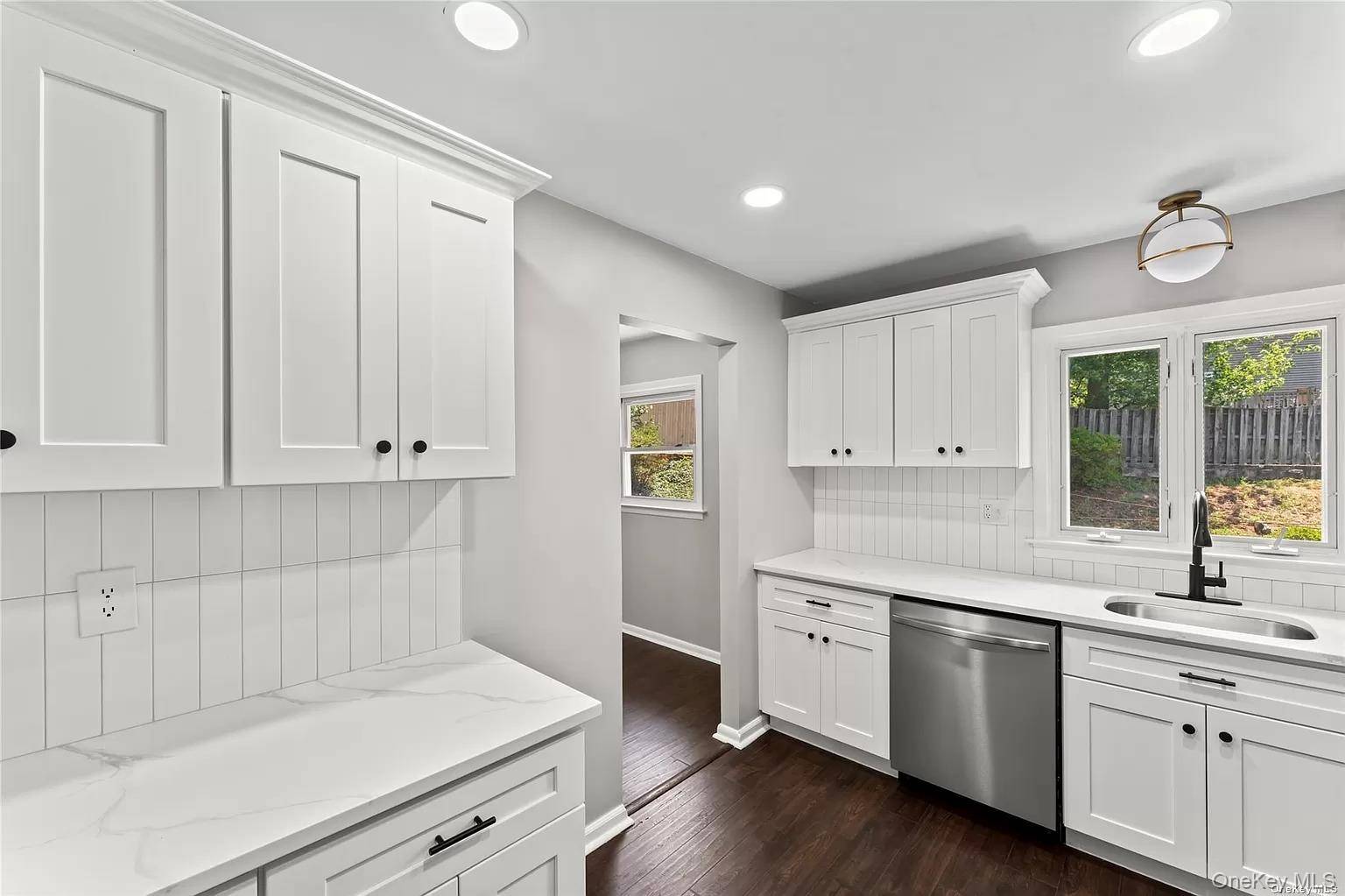 Casa com 3 Quartos à Venda em Suffern - Nova Iorque - EUA - 6