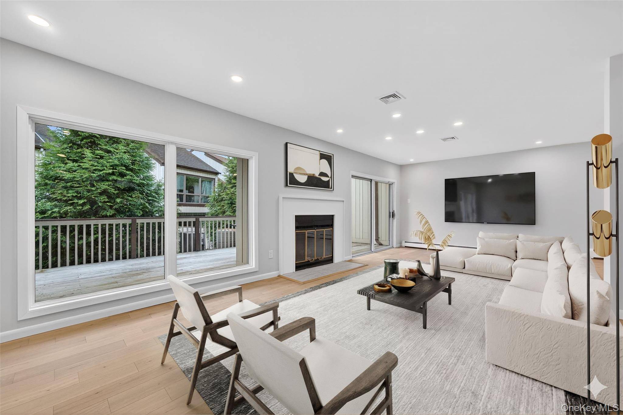 3 Bedroom Home for Sale in Suffern - New York - USA - 6