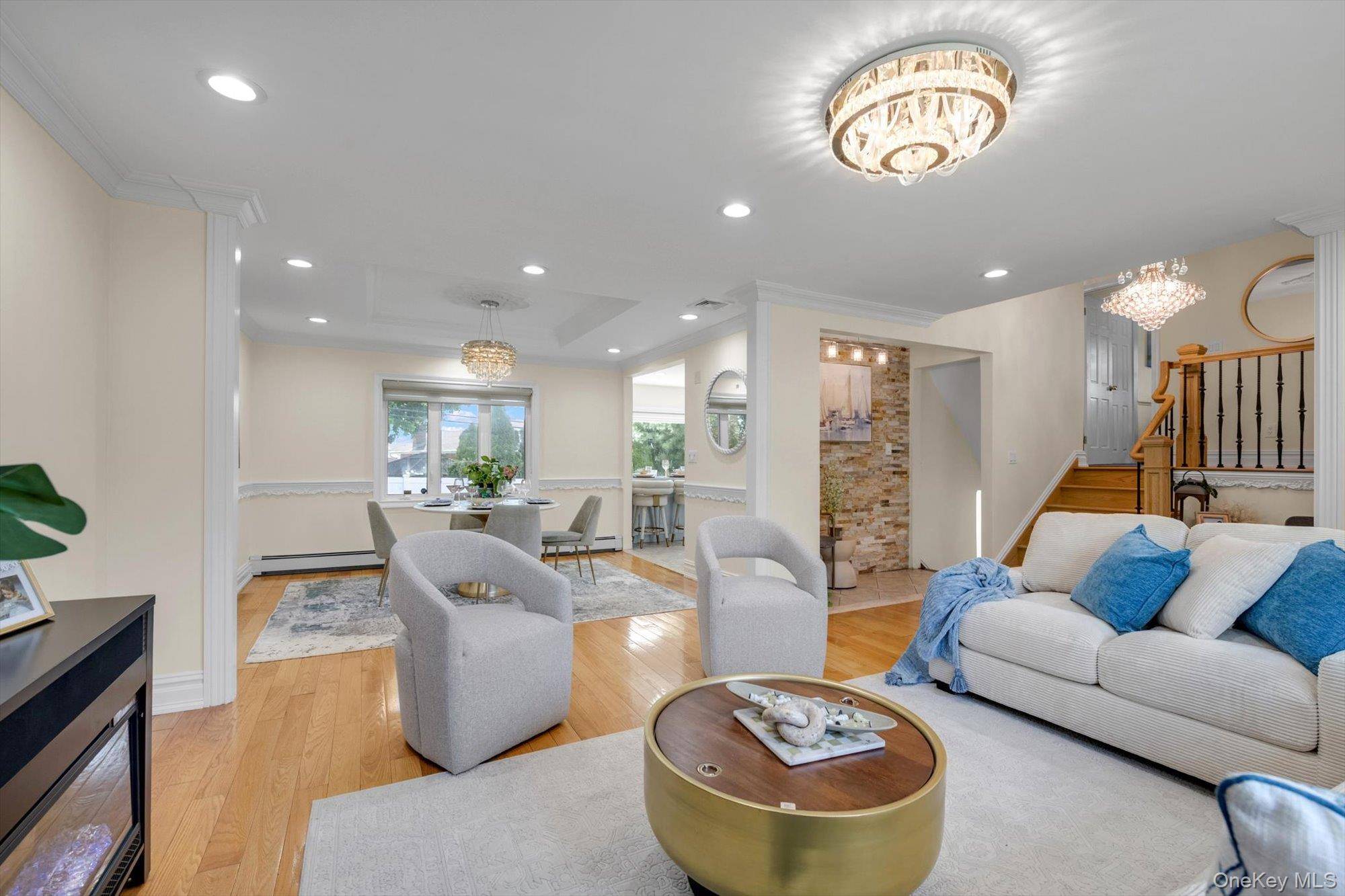 Casa com 3 Quartos à Venda em Syosset - Nova Iorque - EUA - 6