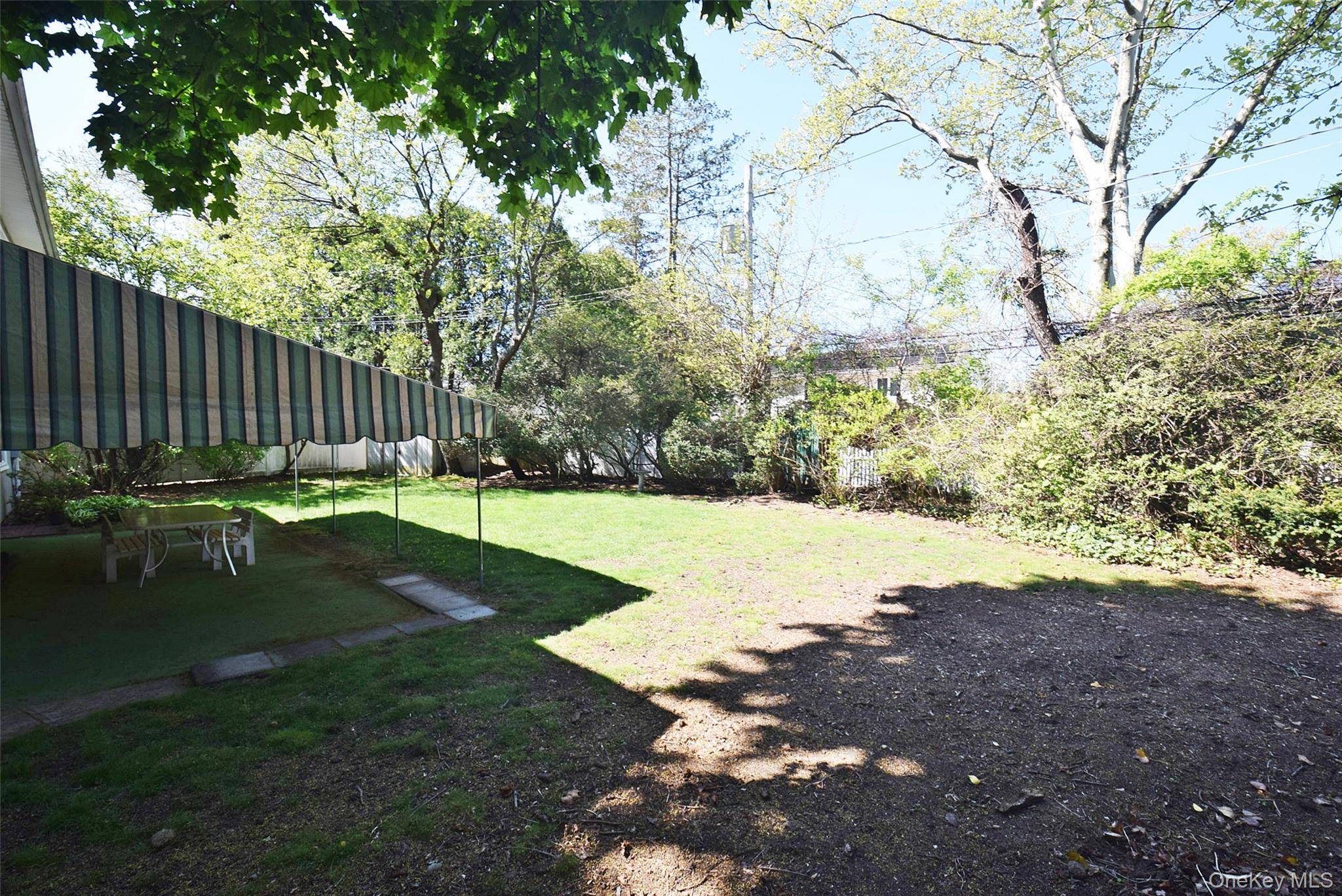 Casa com 3 Quartos à Venda em Syosset - Nova Iorque - EUA - 5