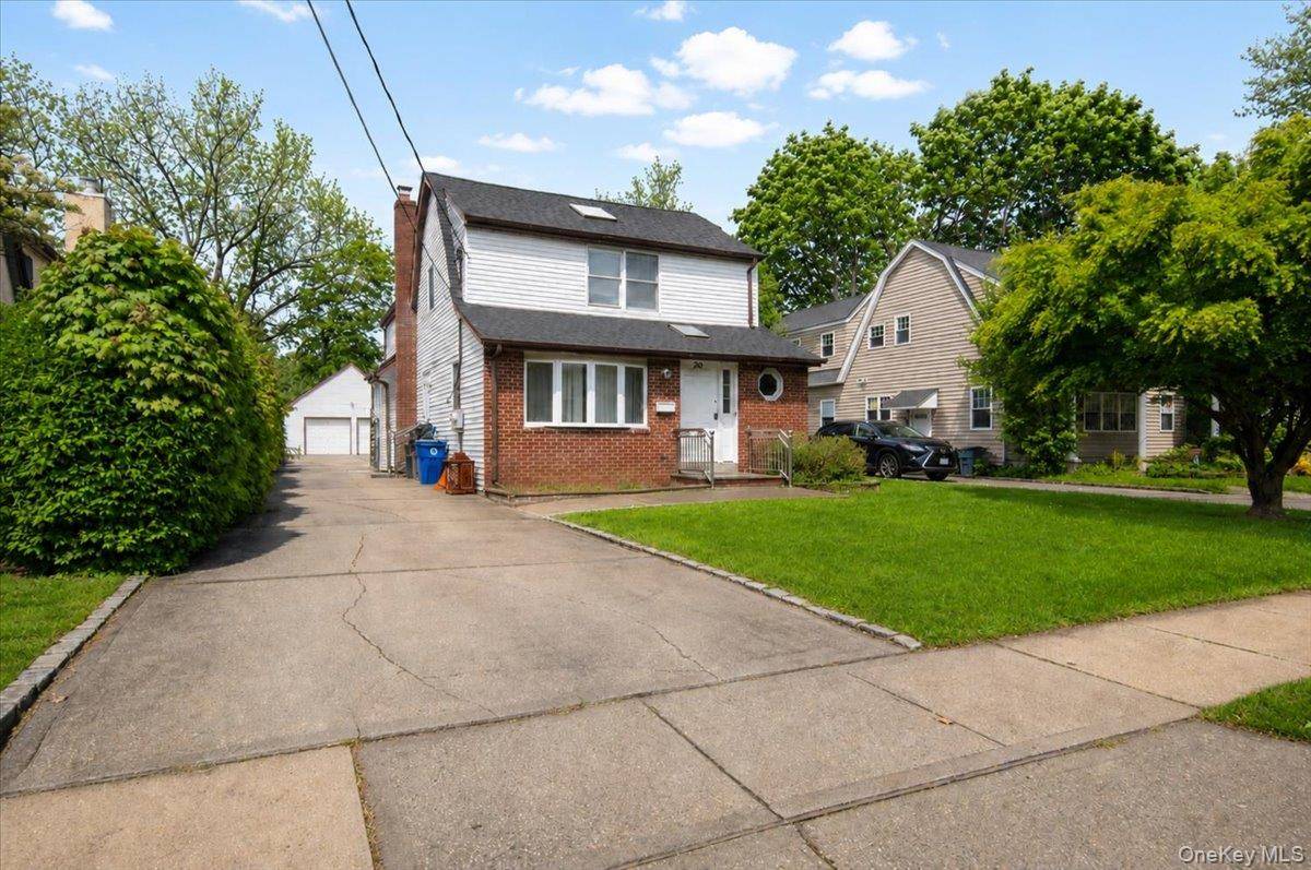 Casa com 3 Quartos à Venda em Syosset - Nova Iorque - EUA - 2