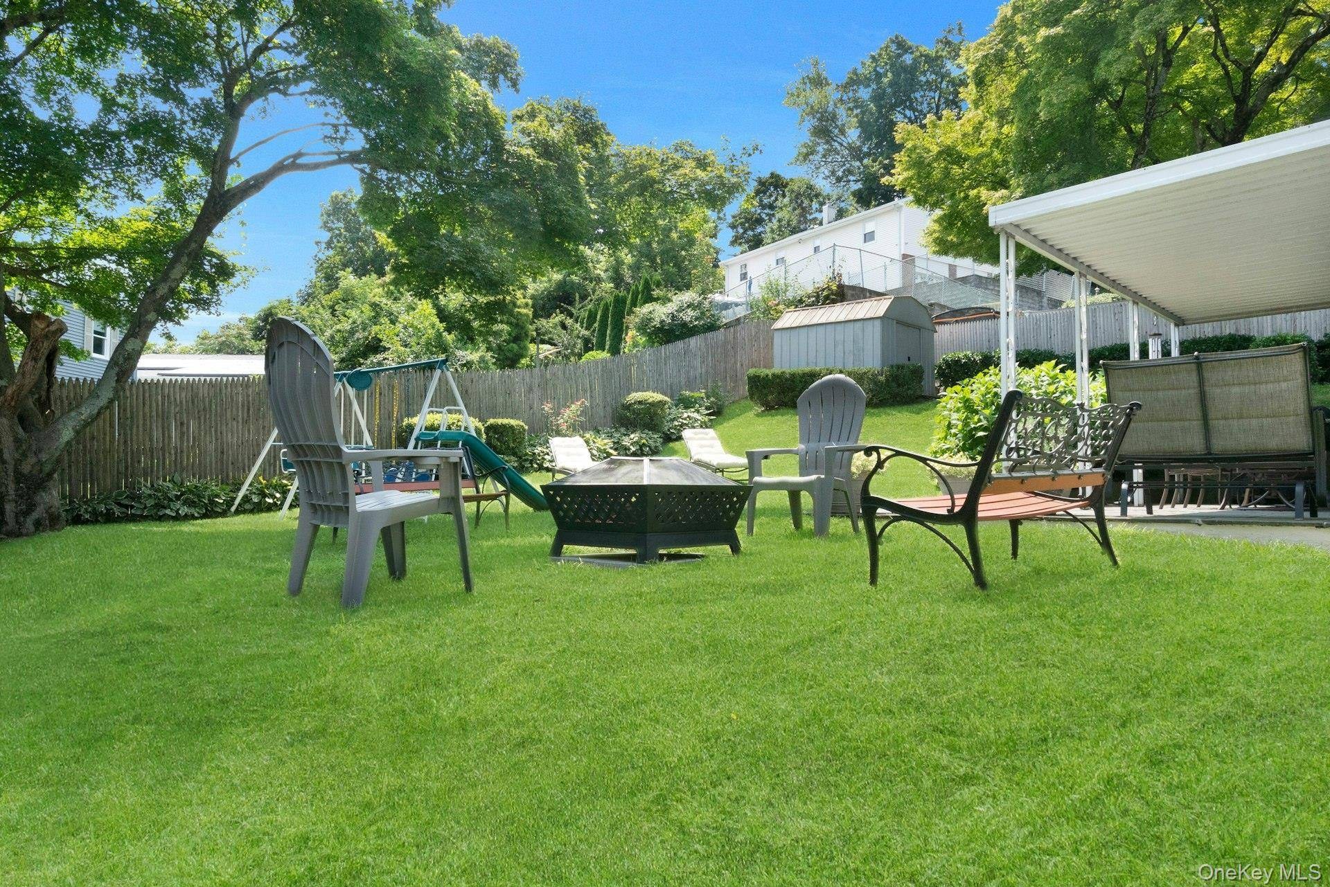 3 Bedroom Home for Sale in Thornwood - New York - USA - 5