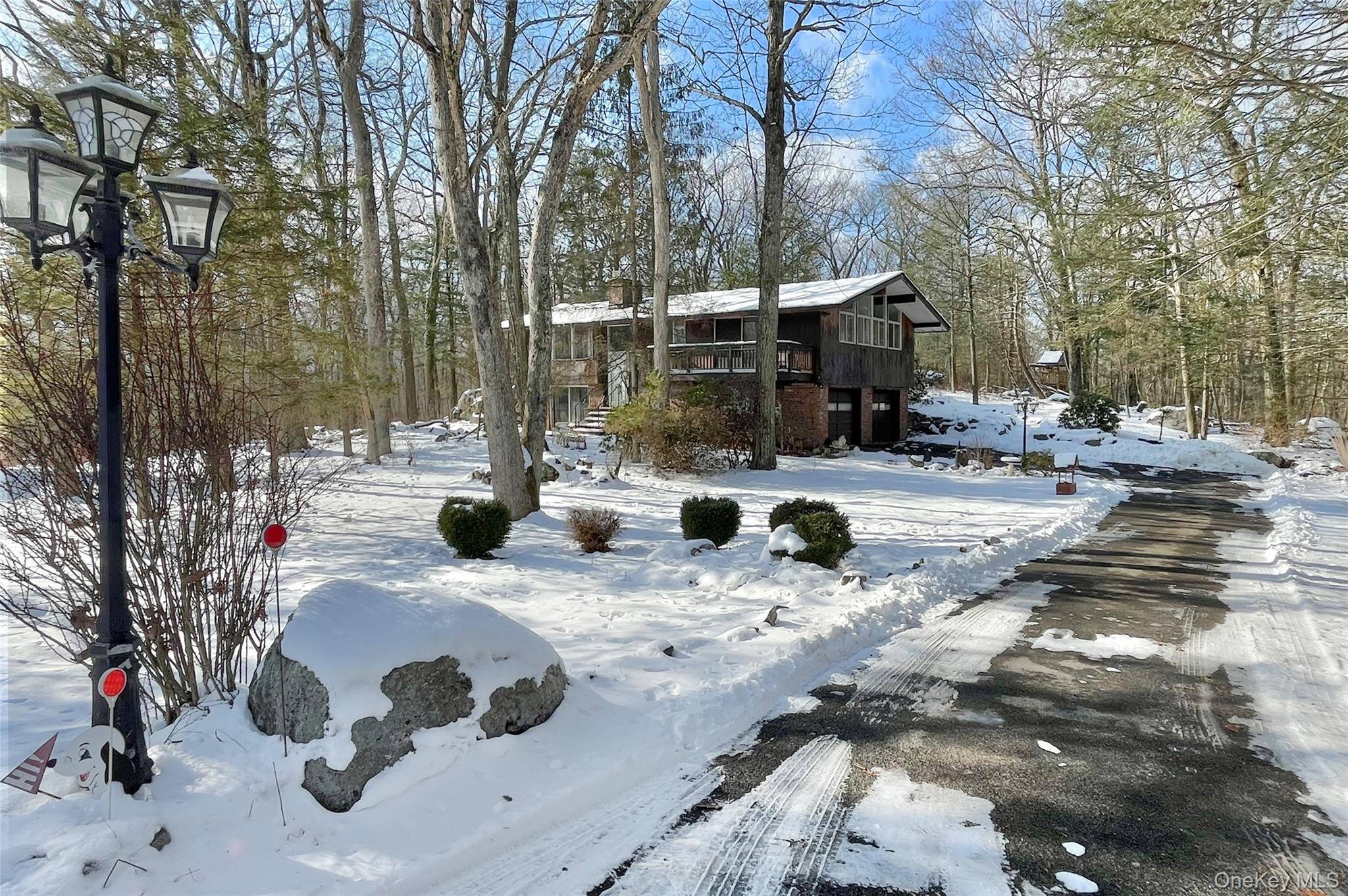 Casa de 3 Dormitorios en Venta en Tuxedo Park - Nueva York - EE. UU. - 4