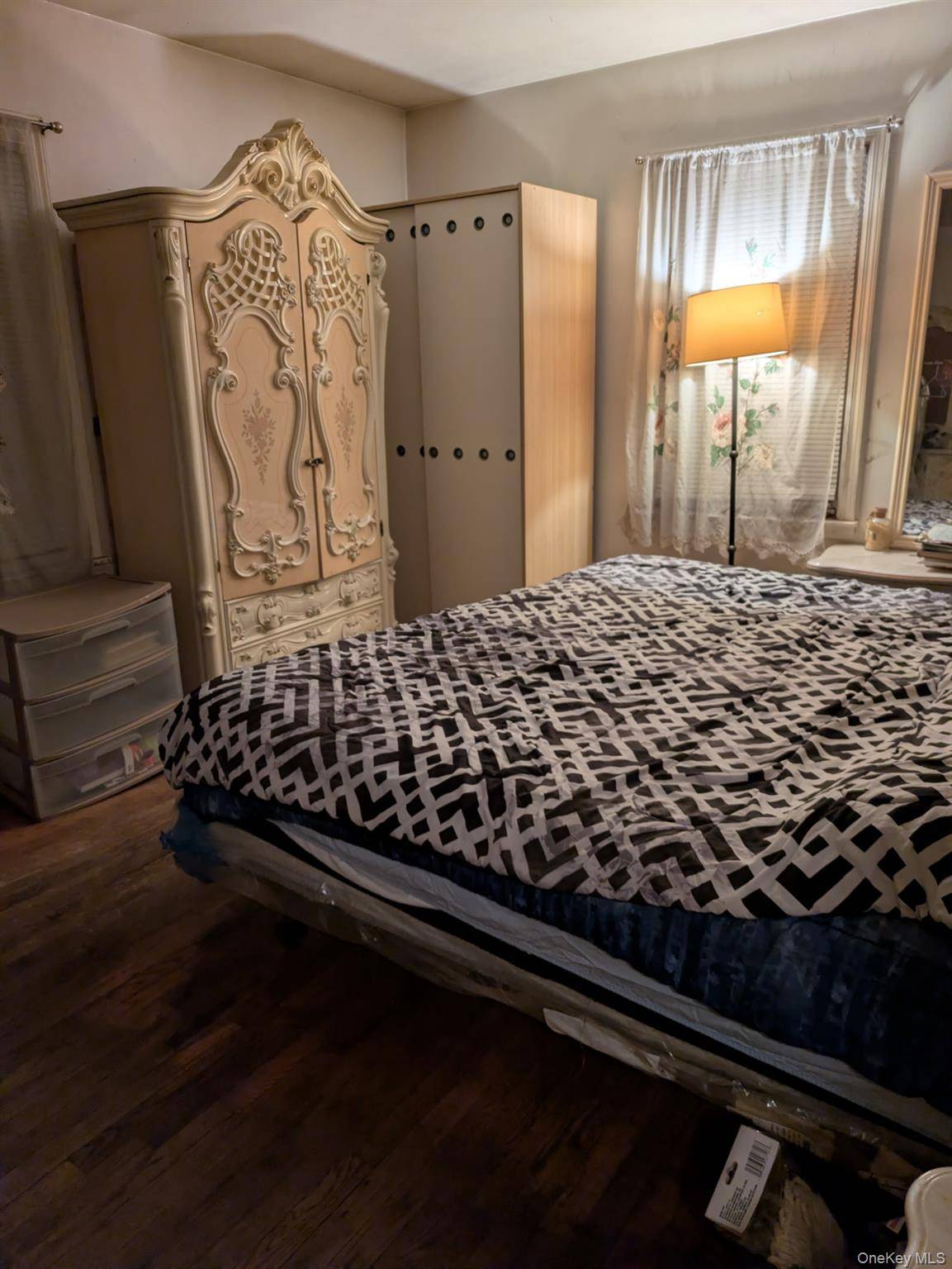 Casa com 3 Quartos à Venda em Uniondale - Nova Iorque - EUA - 6