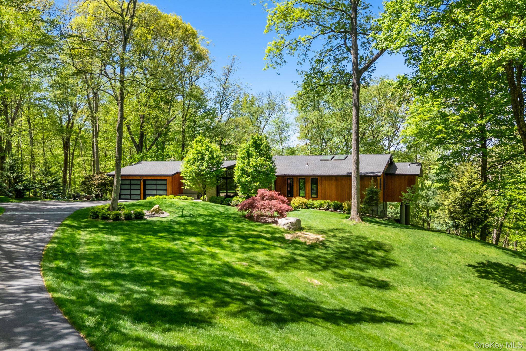 Casa de 3 Dormitorios en Venta en Waccabuc - Nueva York - EE. UU. - 1
