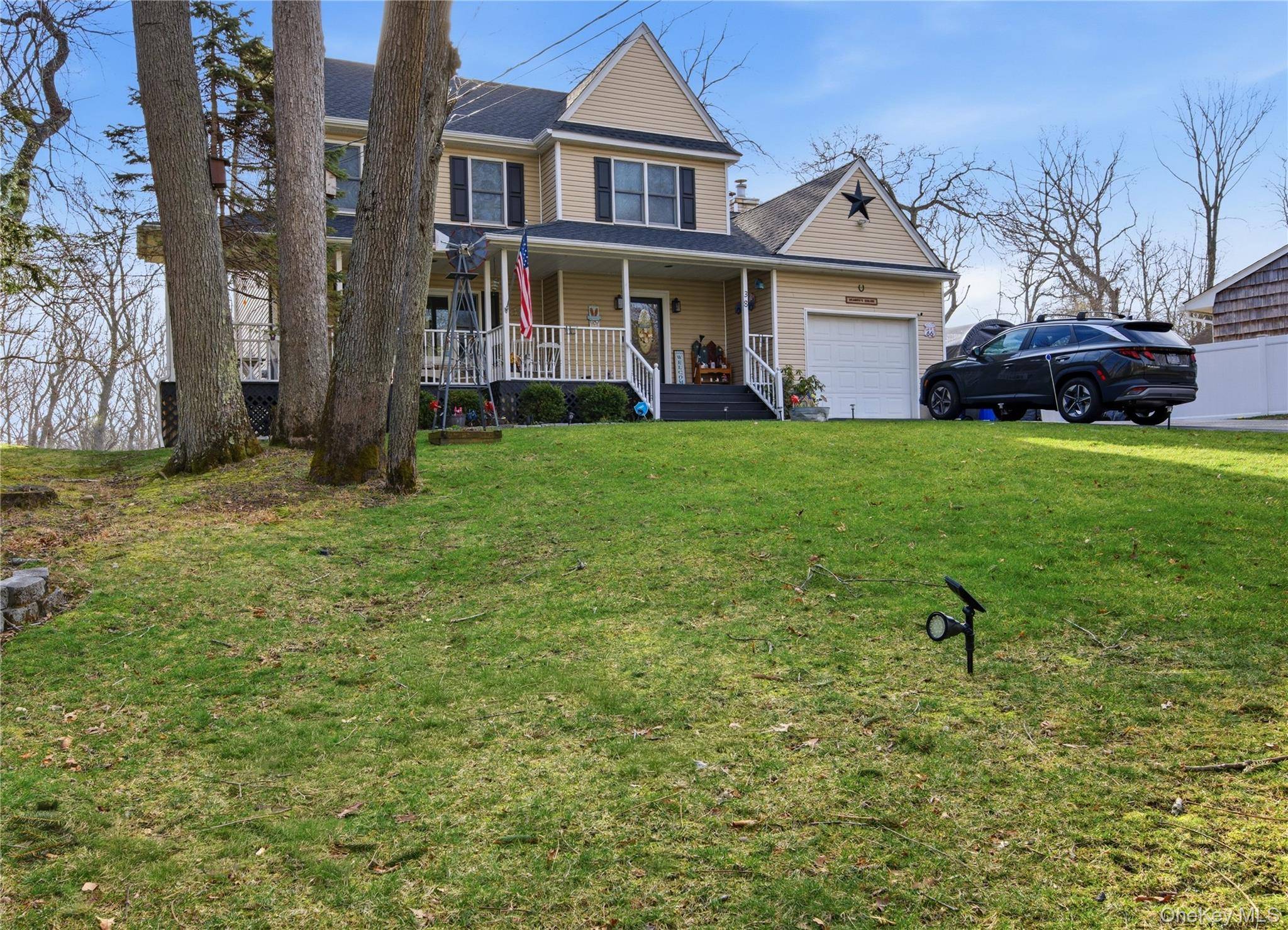 Casa de 3 Dormitorios en Venta en Wading River - Nueva York - EE. UU. - 2