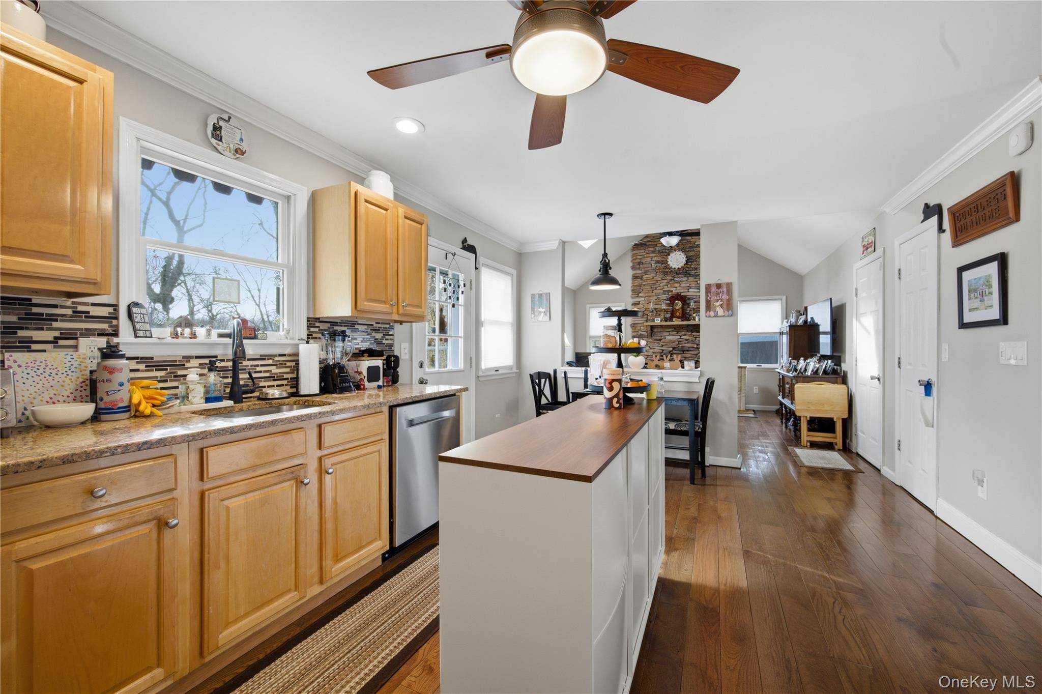 Casa de 3 Dormitorios en Venta en Wading River - Nueva York - EE. UU. - 3