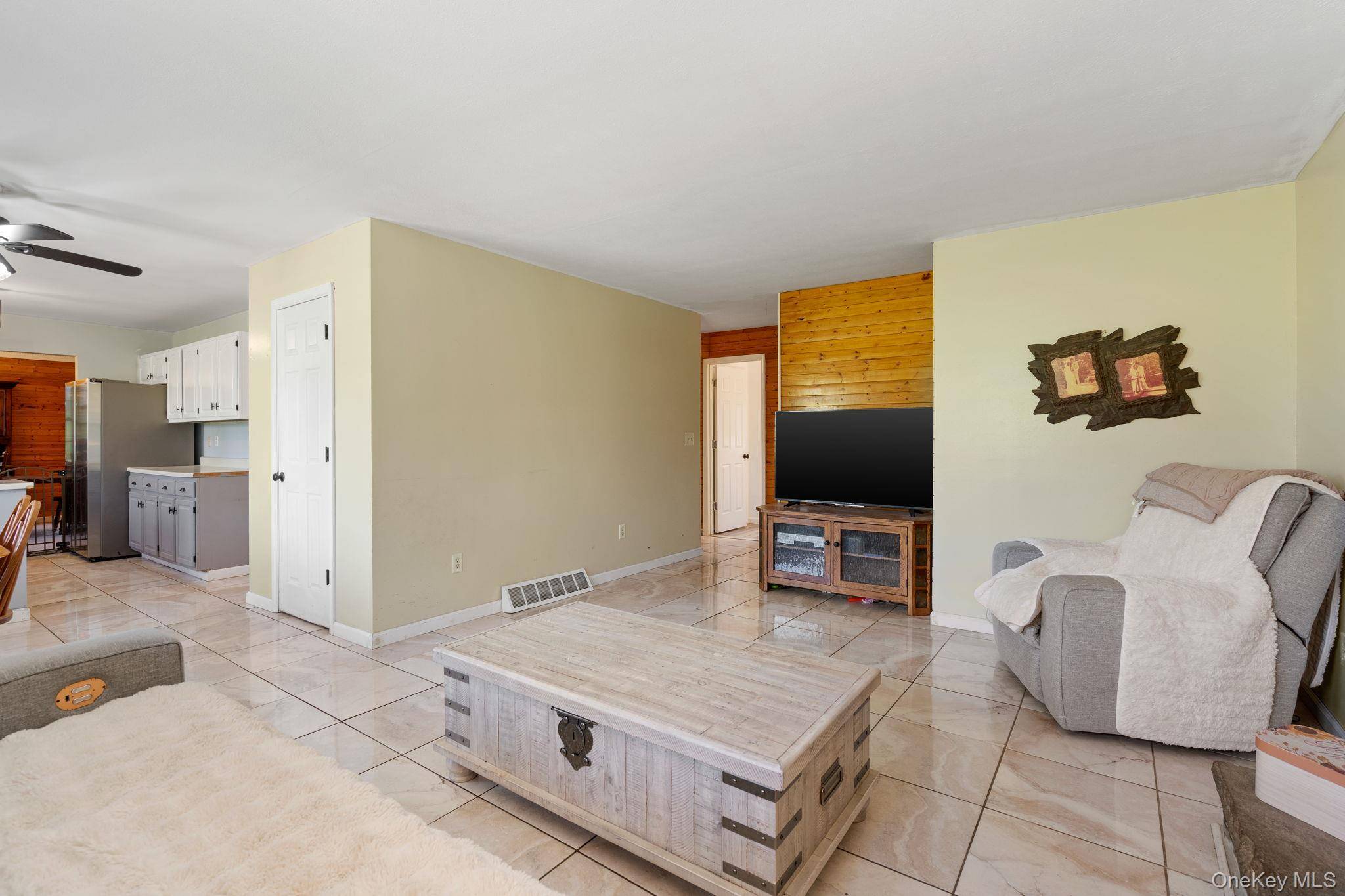 Casa com 3 Quartos à Venda em Walden - Nova Iorque - EUA - 8