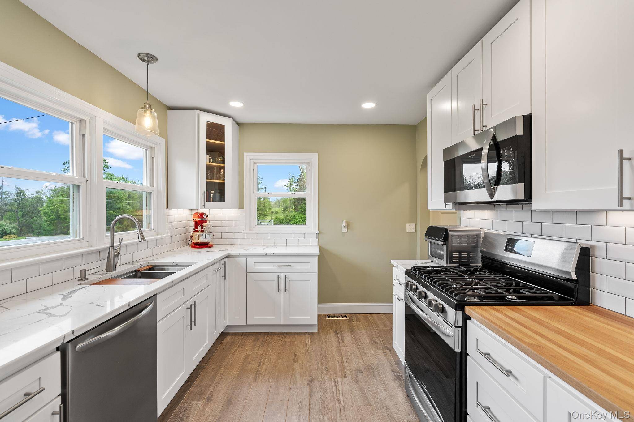 3 Bedroom Home for Sale in Walden - New York - USA - 3