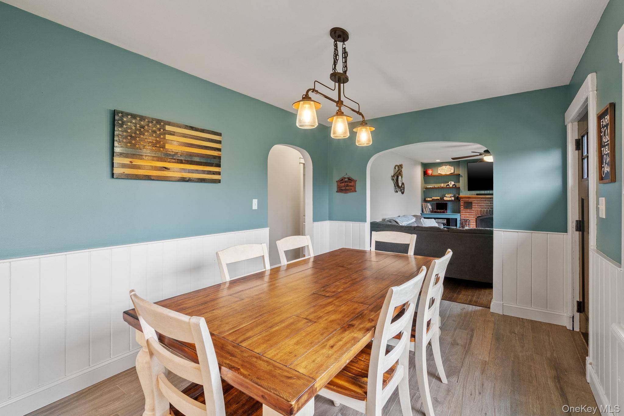 3 Bedroom Home for Sale in Walden - New York - USA - 8