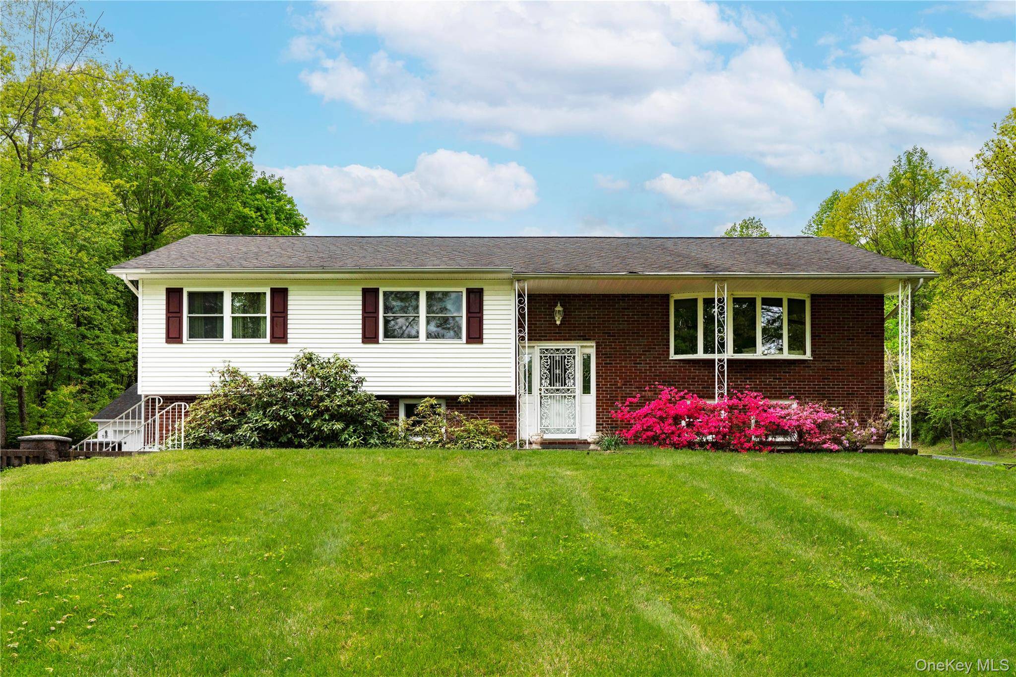 Casa de 3 Dormitorios en Venta en Wallkill - Nueva York - EE. UU. - 1