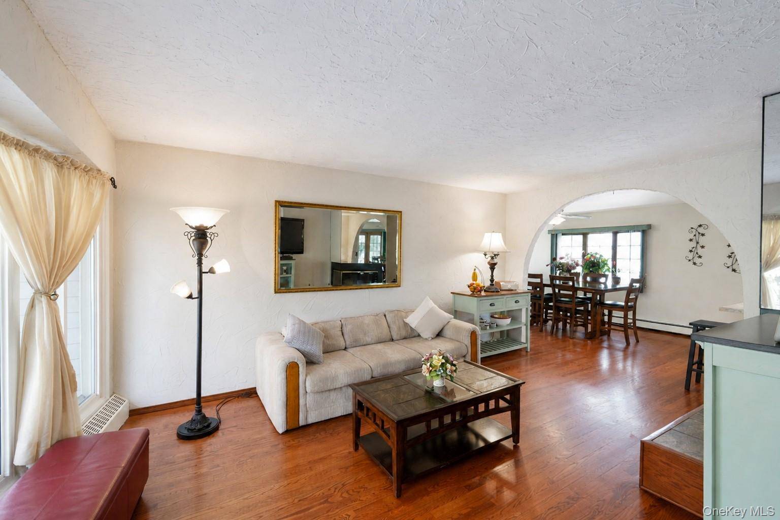 Casa com 3 Quartos à Venda em Wantagh - Nova Iorque - EUA - 7