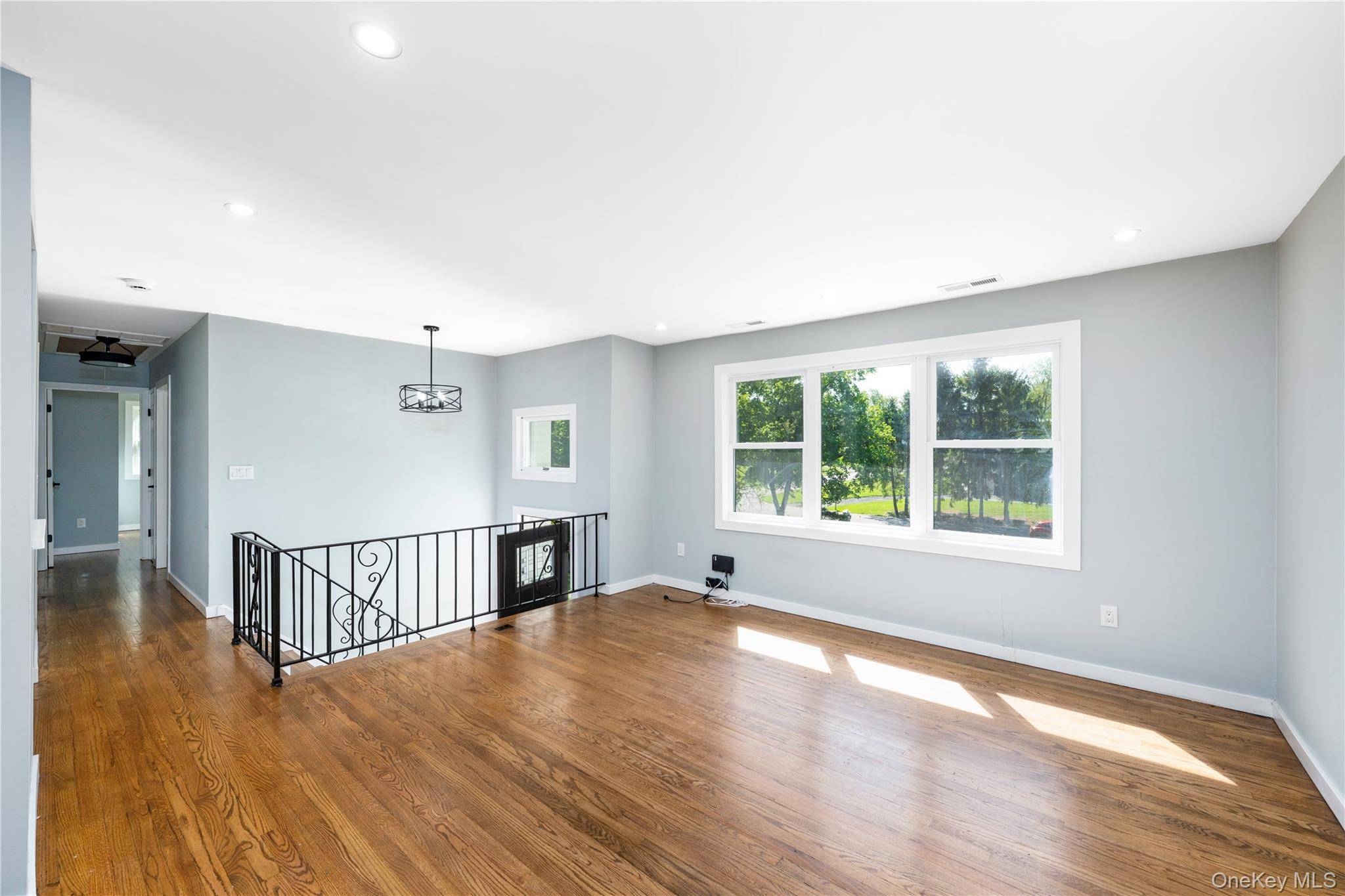 Casa com 3 Quartos à Venda em Wappingers Falls - Nova Iorque - EUA - 5