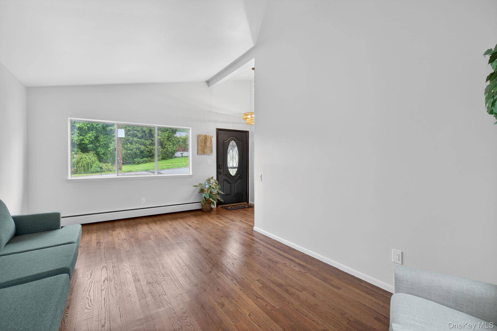 Casa com 3 Quartos à Venda em Wappingers Falls - Nova Iorque - EUA - 4