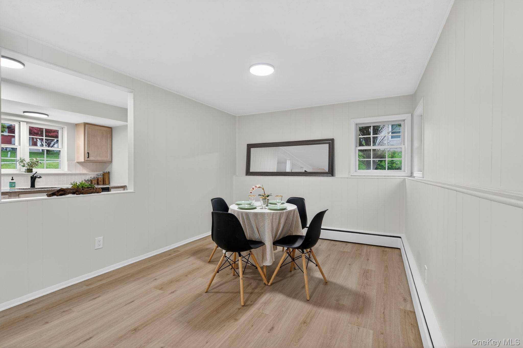 Casa com 3 Quartos à Venda em Wappingers Falls - Nova Iorque - EUA - 8