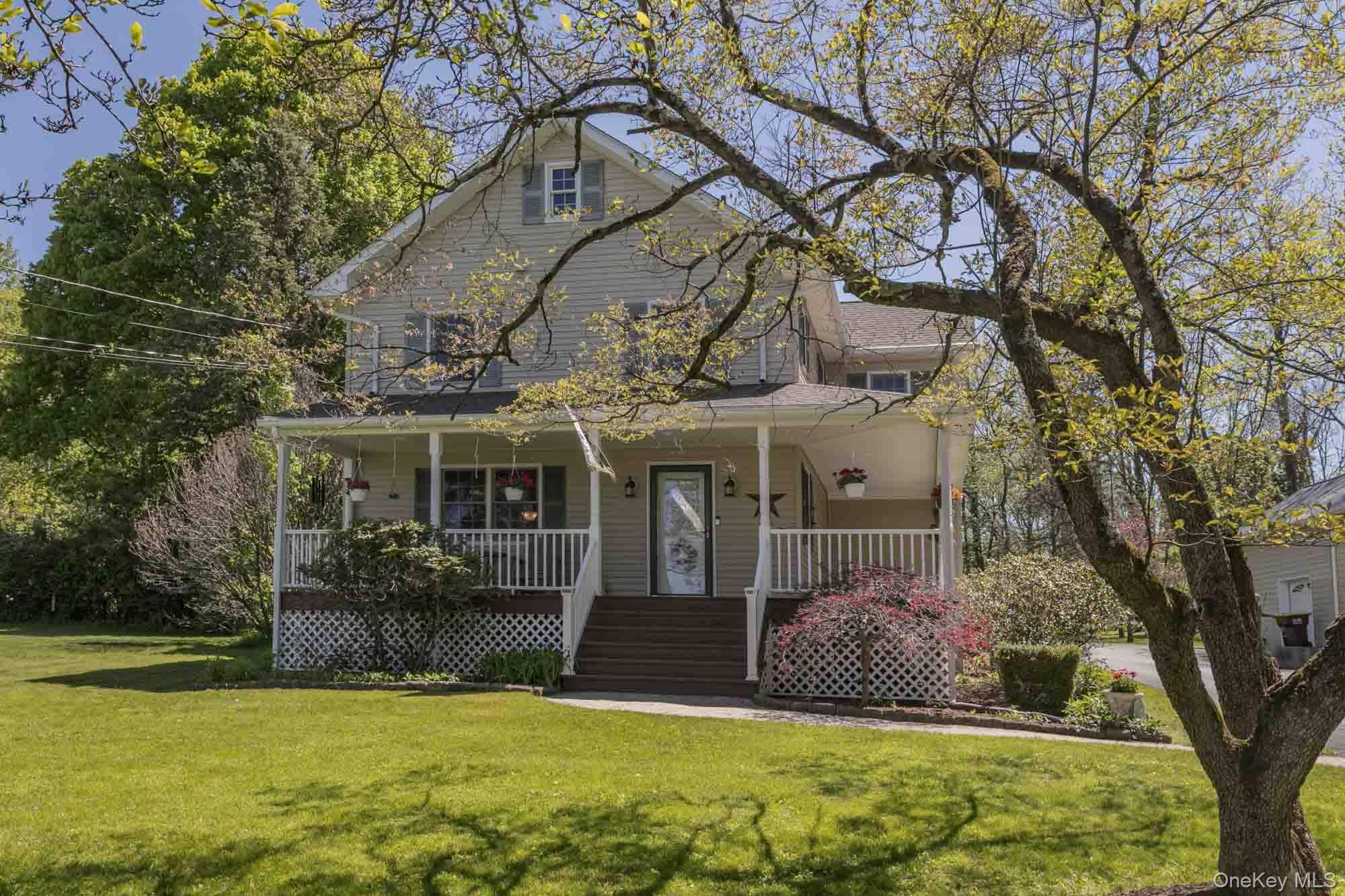 Casa de 3 Dormitorios en Venta en Warwick - Nueva York - EE. UU. - 1