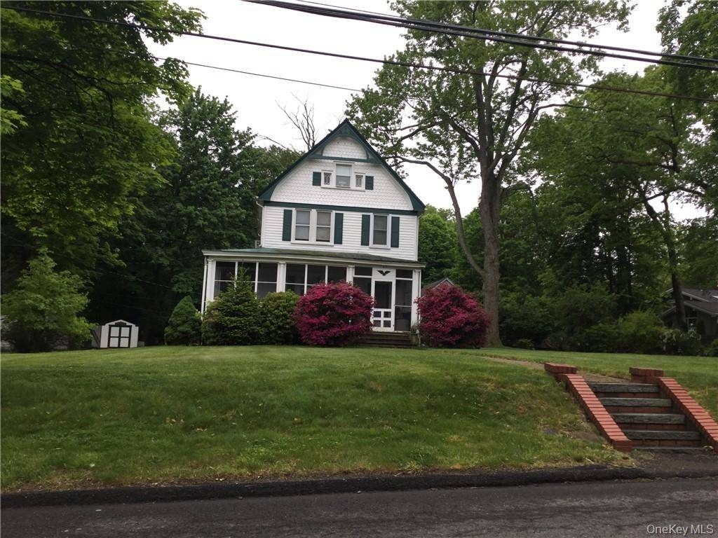 Casa com 3 Quartos à Venda em West Nyack - Nova Iorque - EUA - 1