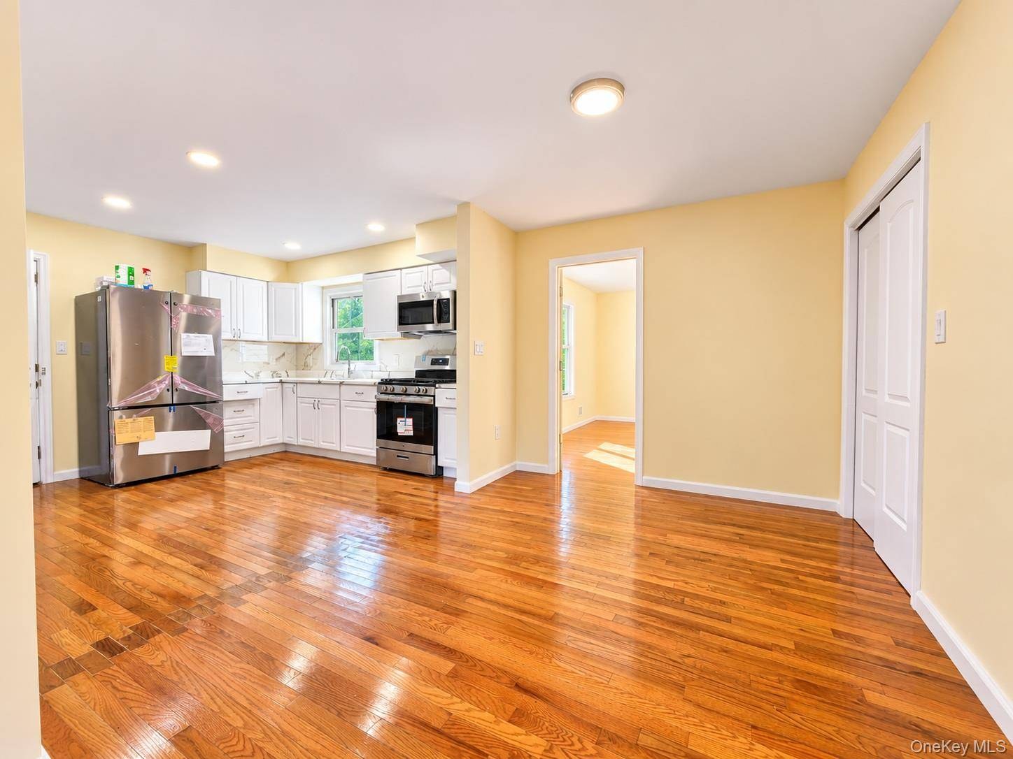 Casa com 3 Quartos à Venda em West Nyack - Nova Iorque - EUA - 7