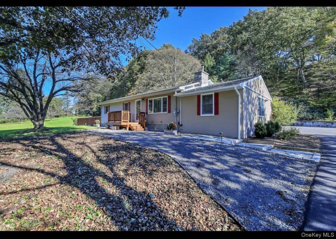 3 Bedroom Home for Sale in Westtown - New York - USA - 2