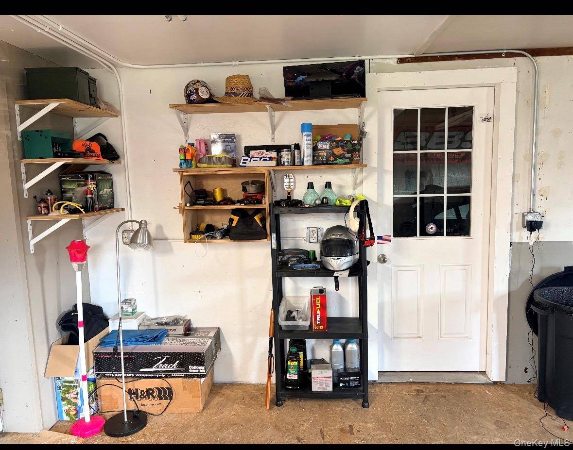 3 Bedroom Home for Sale in Westtown - New York - USA - 8