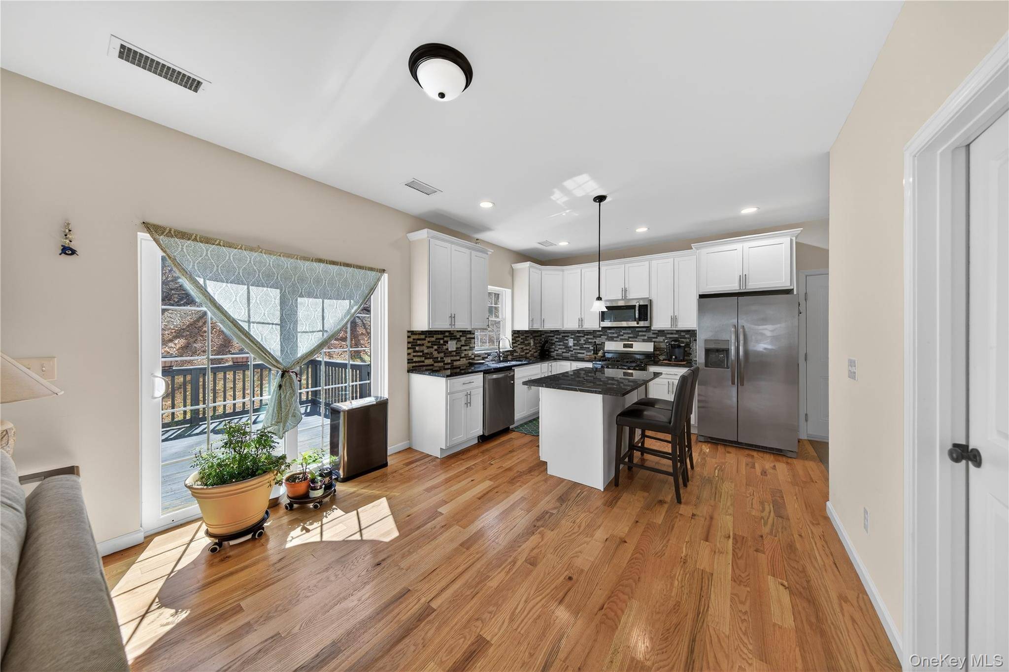 3 Bedroom Home for Sale in Westtown - New York - USA - 6
