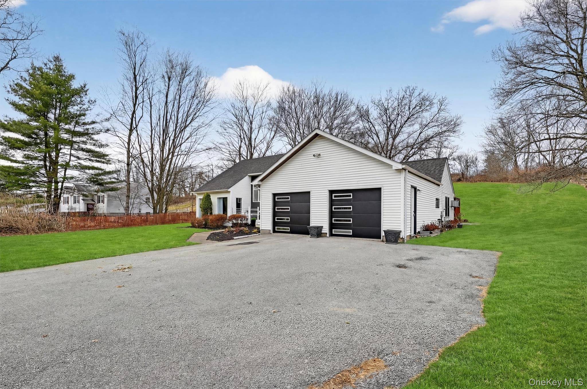 3 Bedroom Home for Sale in Westtown - New York - USA - 3