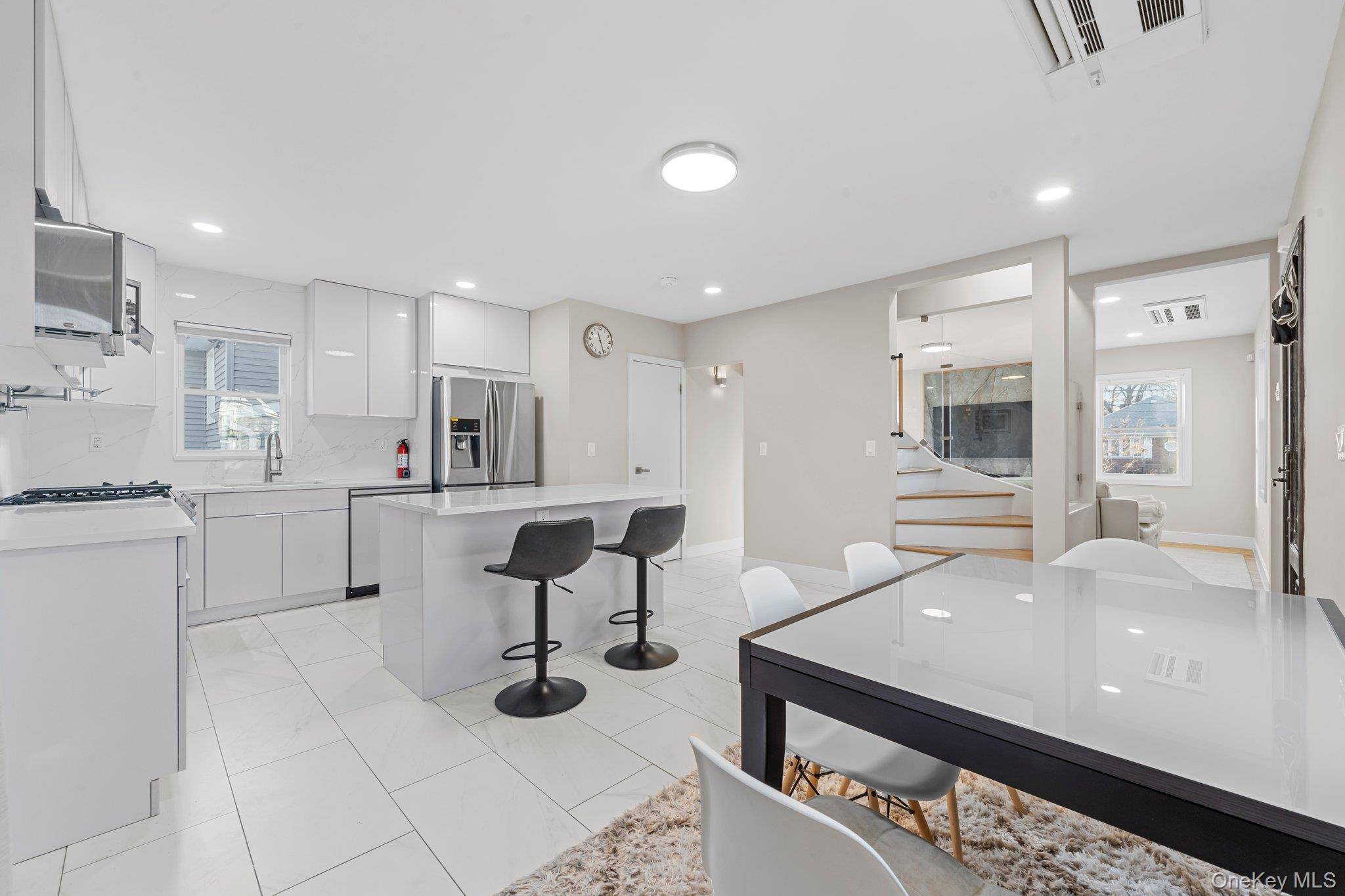 Casa com 3 Quartos à Venda em Whitestone - Nova Iorque - EUA - 5