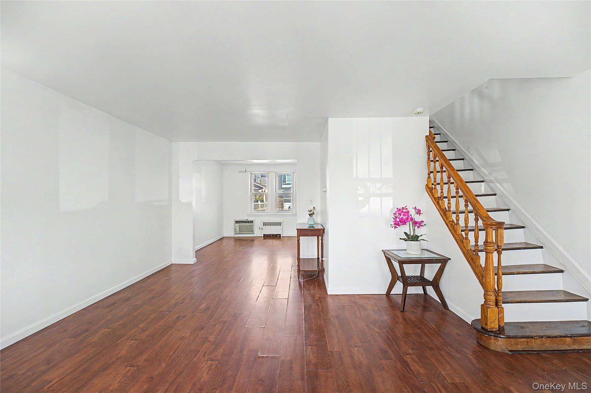 Casa com 3 Quartos à Venda em Whitestone - Nova Iorque - EUA - 5