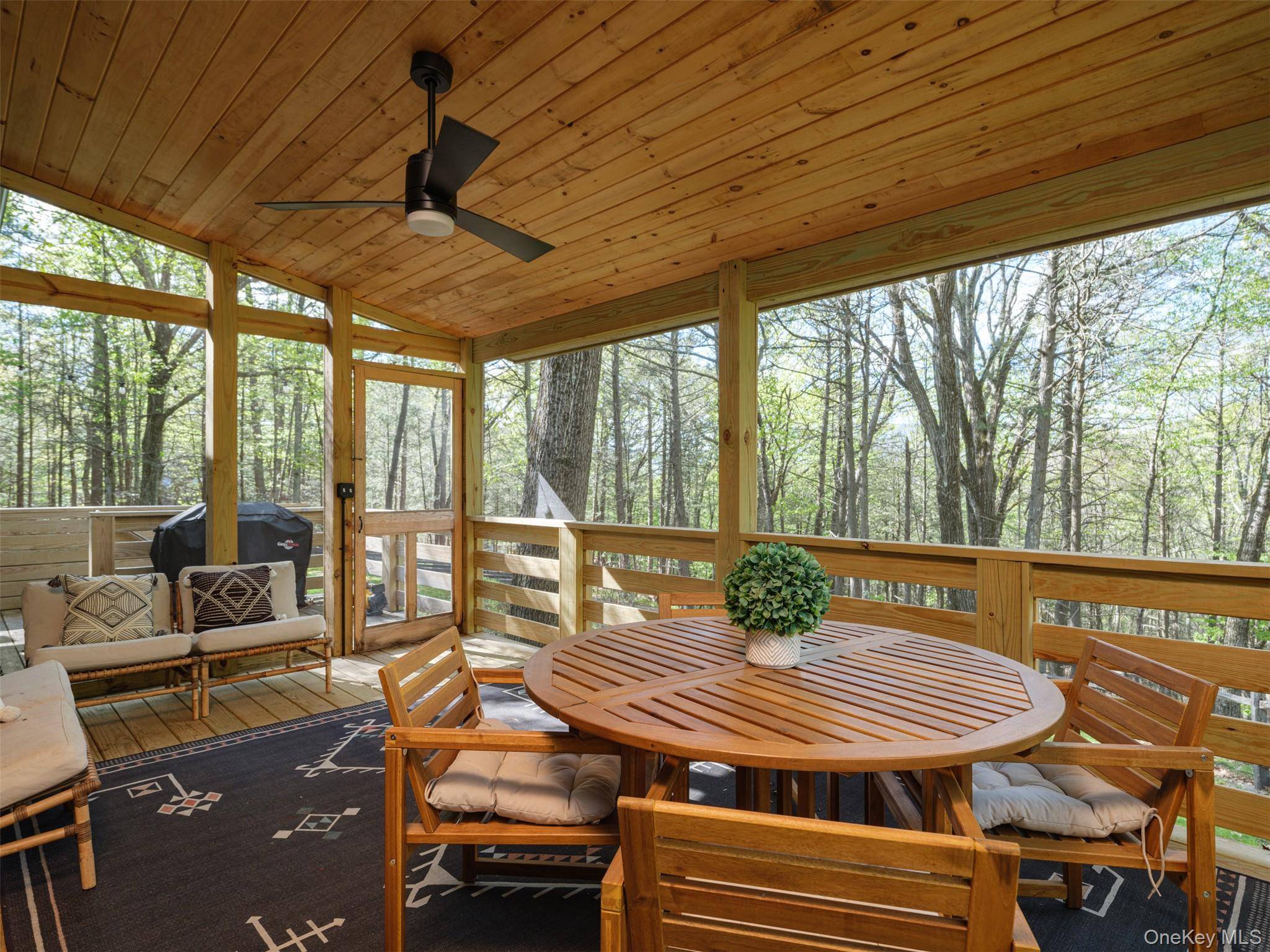 Casa com 3 Quartos à Venda em Woodstock - Nova Iorque - EUA - 6
