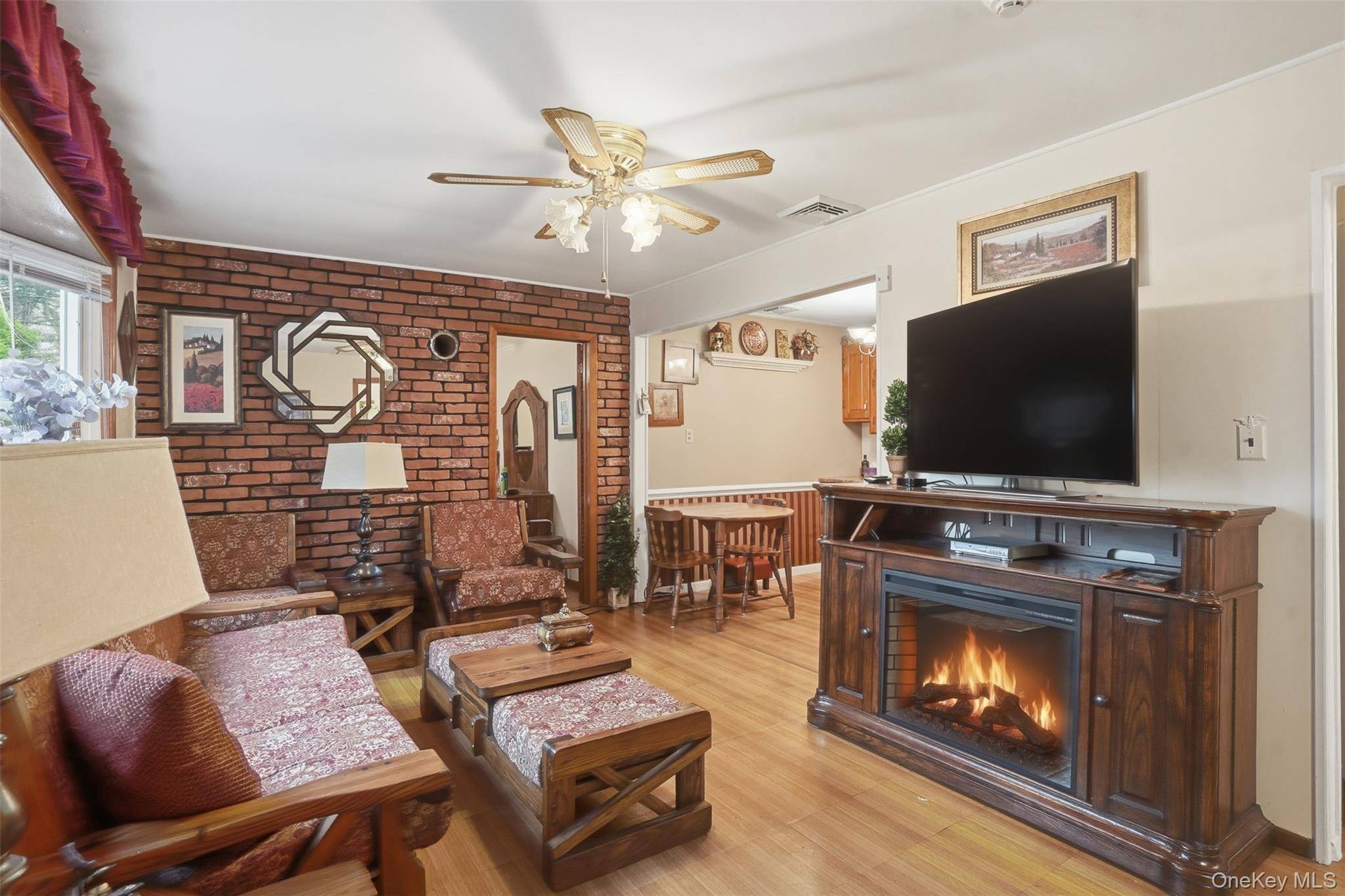 3 Bedroom Home for Sale in Wurtsboro - New York - USA - 8