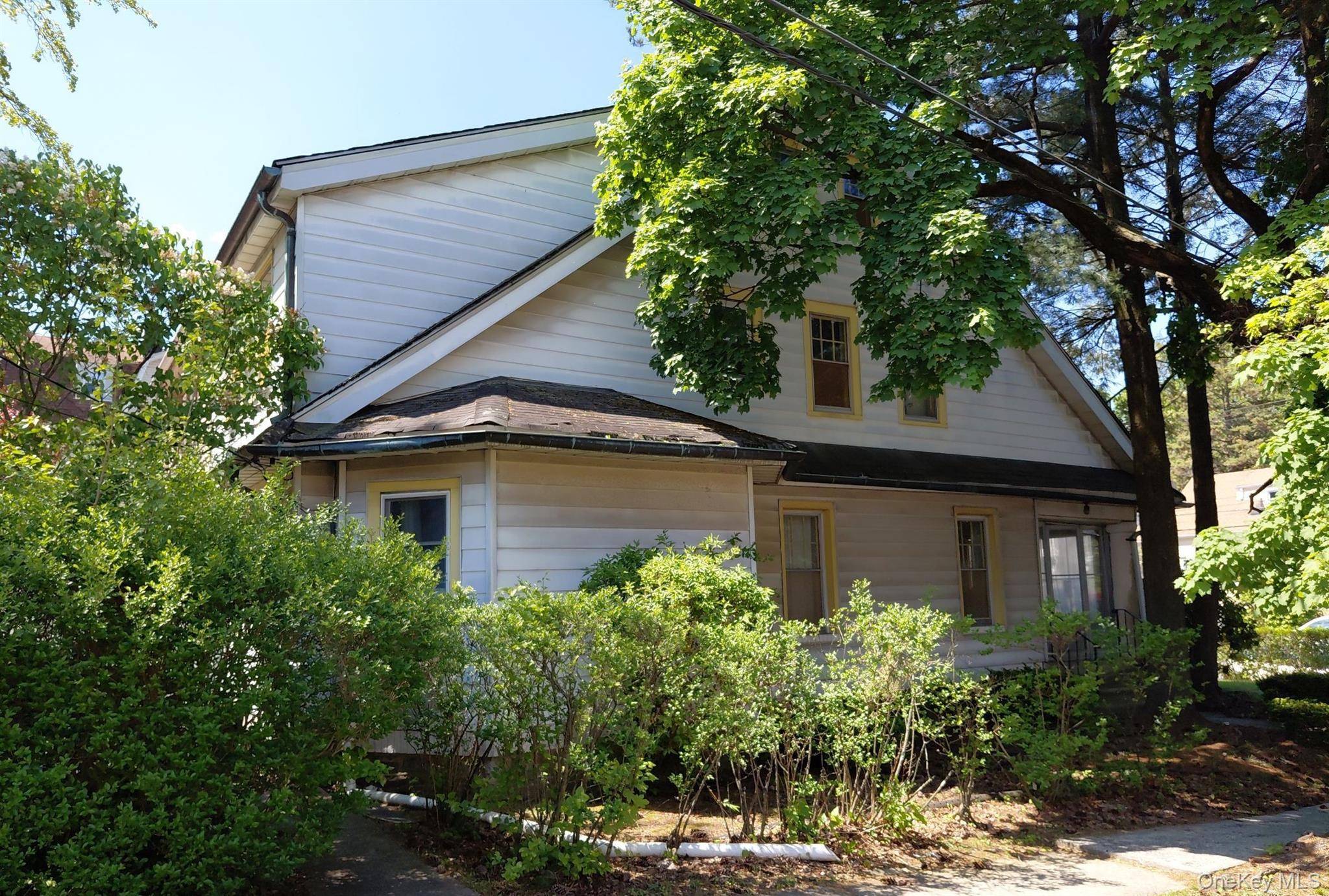 Casa com 3 Quartos à Venda em Yonkers - Nova Iorque - EUA - 2