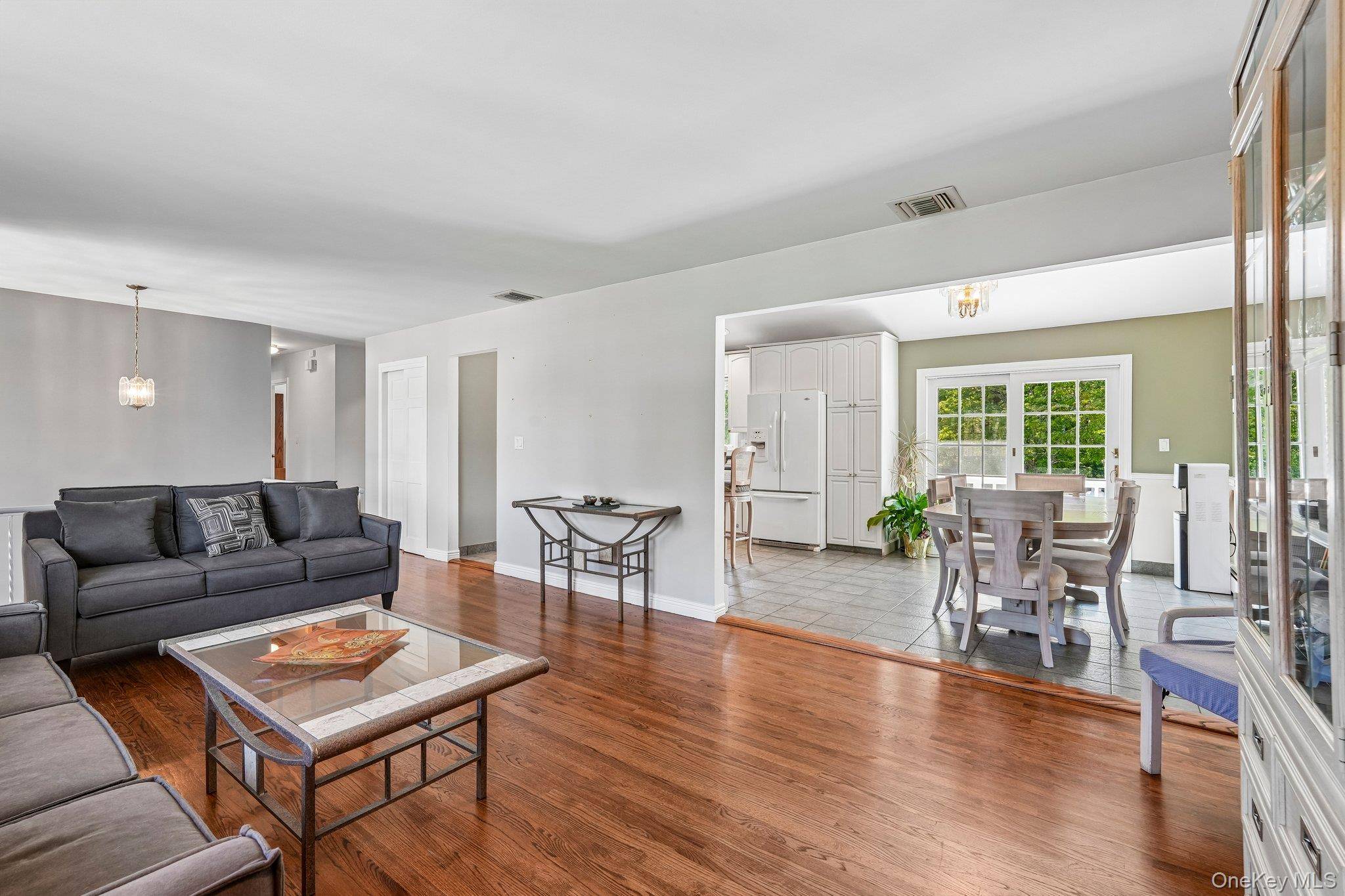 Casa com 3 Quartos à Venda em Yorktown Heights - Nova Iorque - EUA - 7