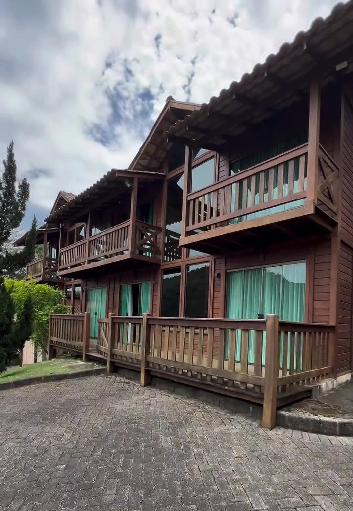 Casa com 4 Chalés Duplex à Venda em Buenos Aires - Guarapari - Espírito Santo - Brasil - 3