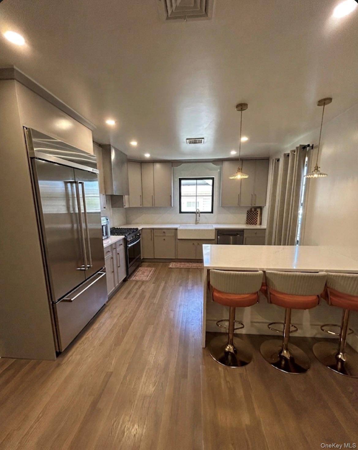 Casa de 4 Dormitorios Frente al Mar en Venta en Bronx - Nueva York - EE. UU. - 5
