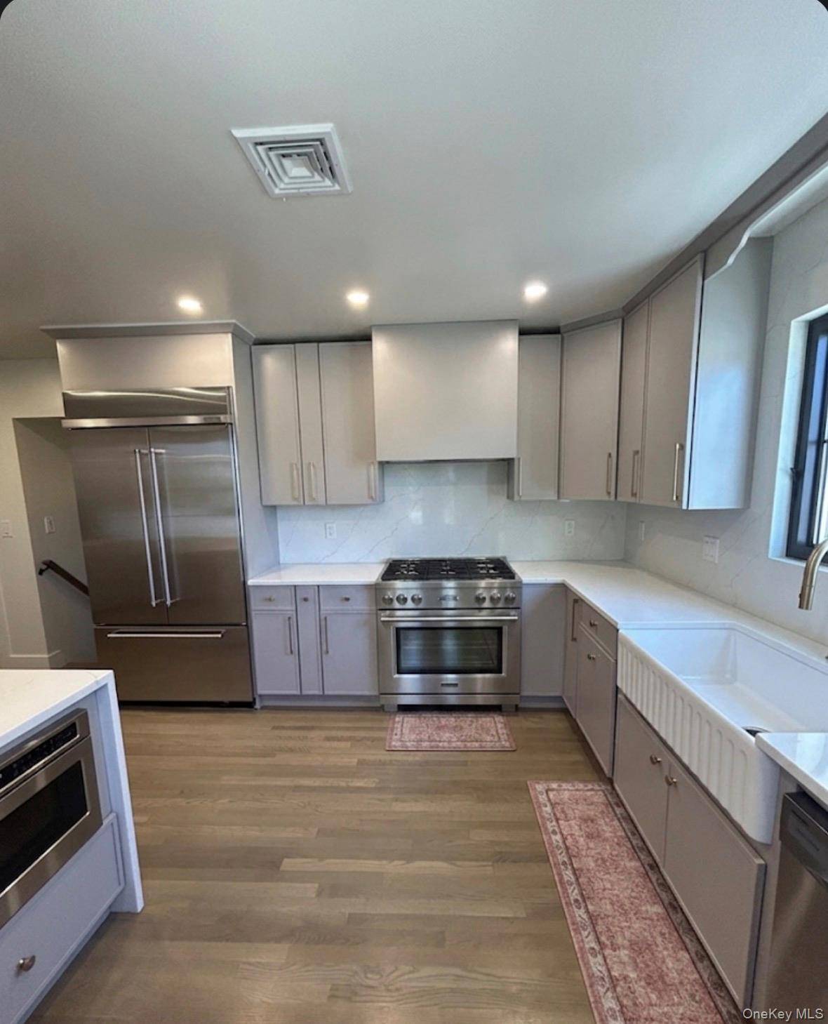 Casa de 4 Dormitorios Frente al Mar en Venta en Bronx - Nueva York - EE. UU. - 7