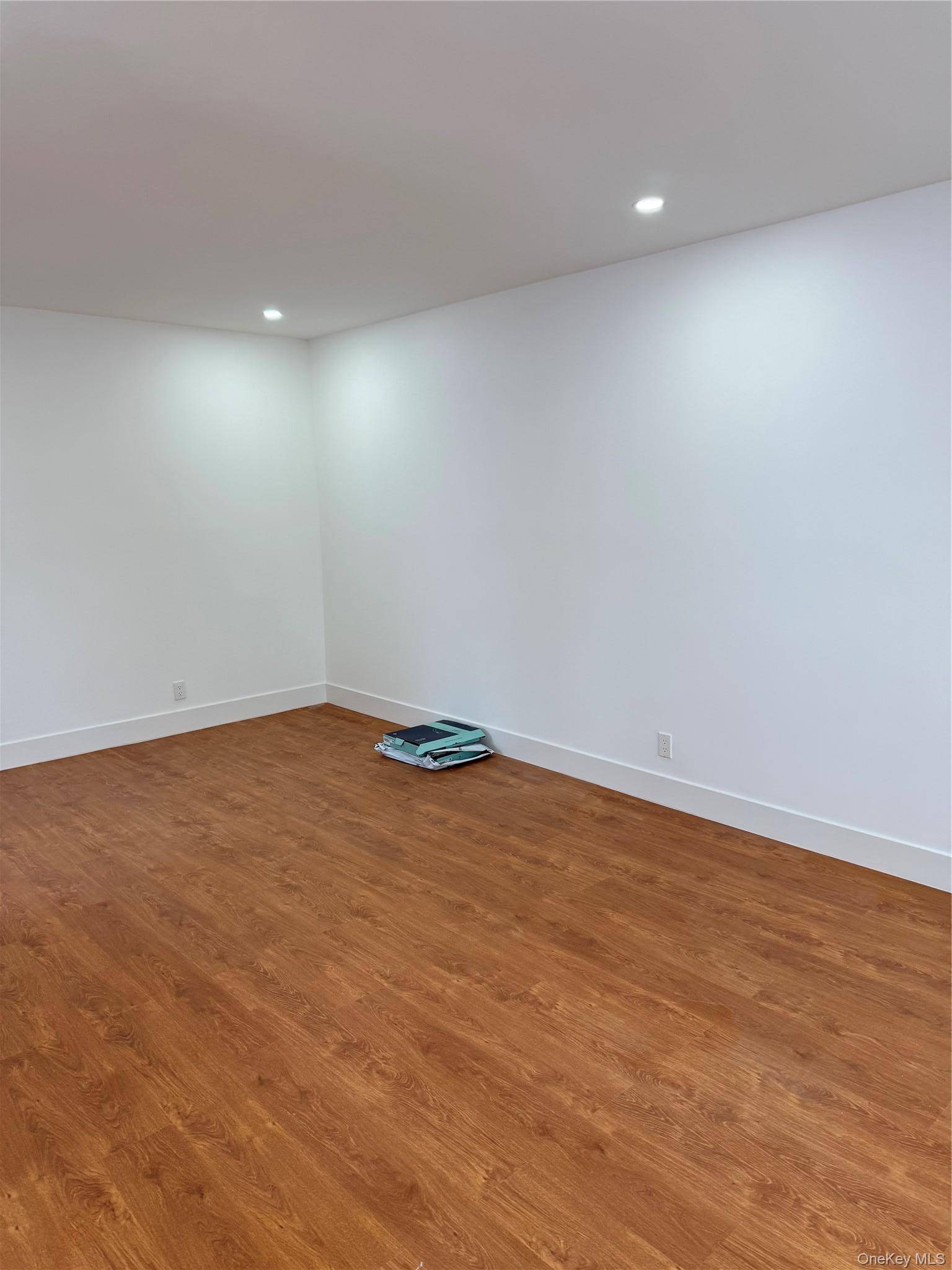 Casa de 4 Dormitorios Frente al Mar en Venta en Brooklyn - Nueva York - EE. UU. - 3