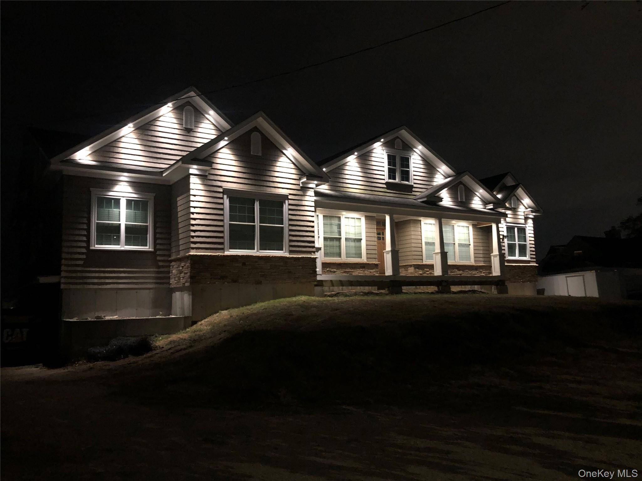 Casa com 4 Quartos à Beira-Mar à Venda em Massapequa - Nova Iorque - EUA - 6