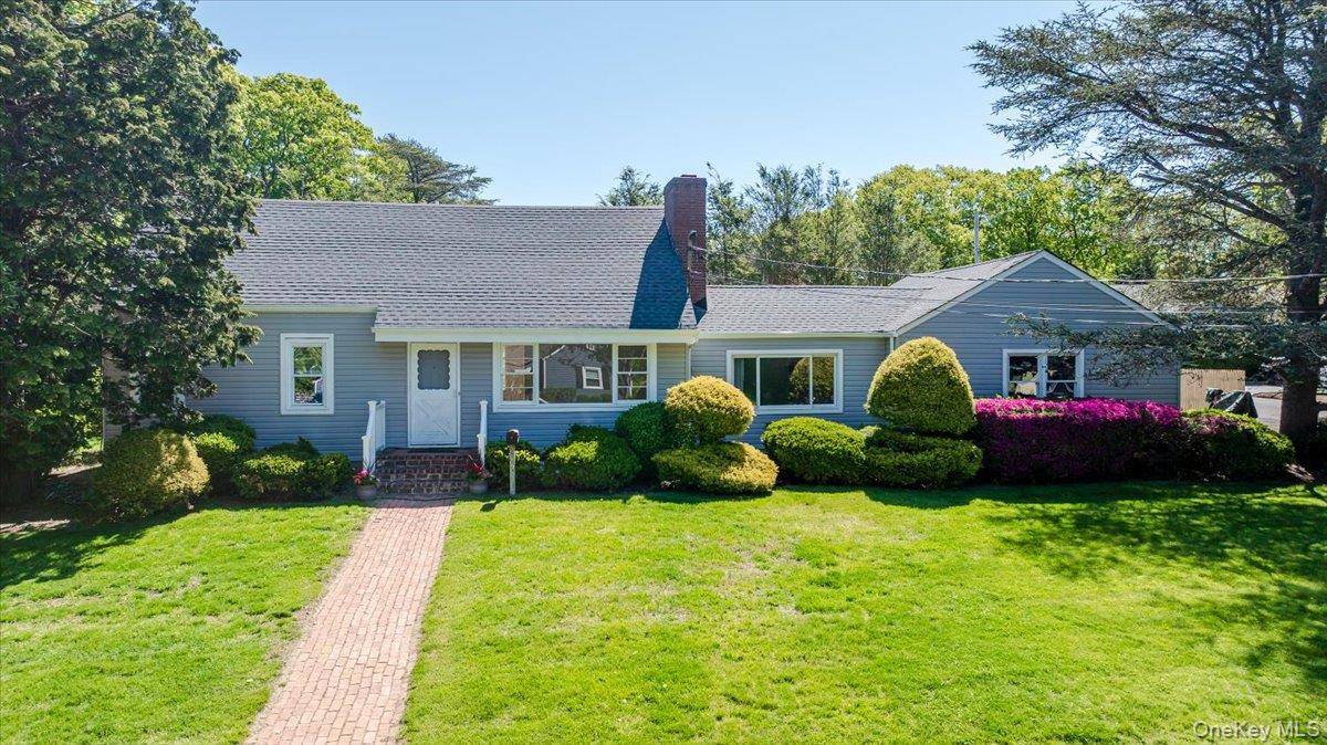 Casa com 4 Quartos à Beira-Mar à Venda em Northport - Nova Iorque - EUA - 1