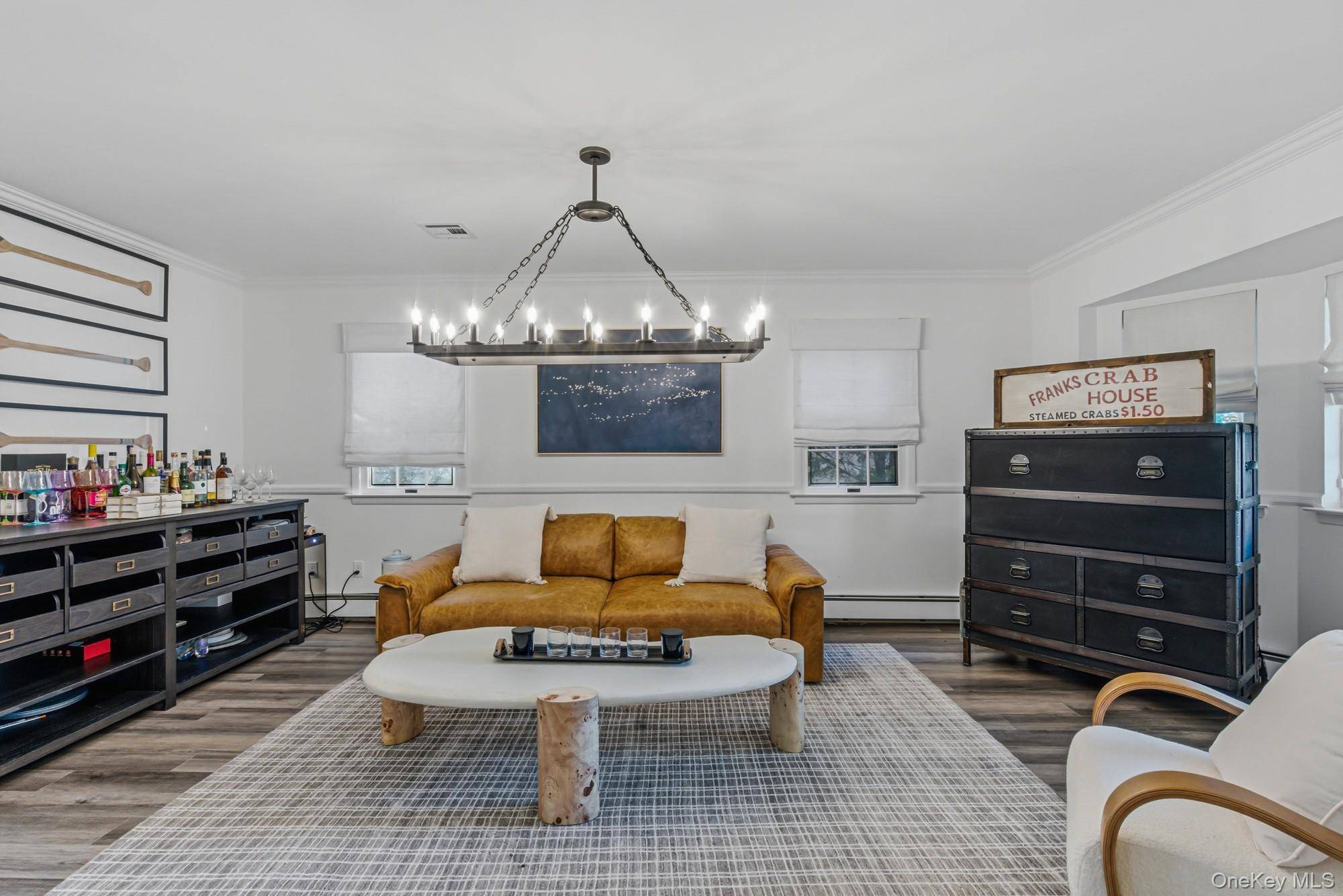 Casa de 4 Dormitorios Frente al Mar en Venta en Port Washington - Nueva York - EE. UU. - 3