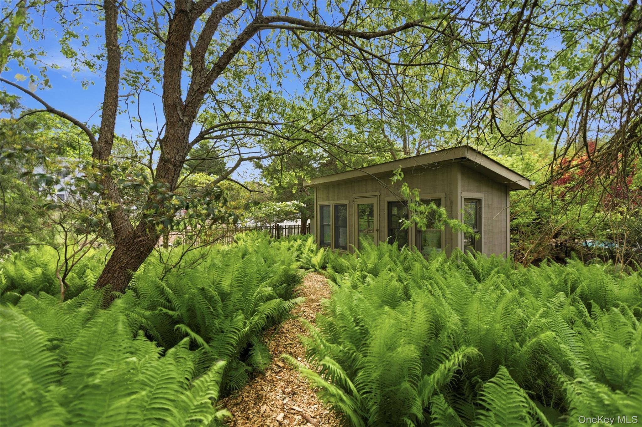 Casa com 4 Quartos à Beira-Mar à Venda em Setauket - Nova Iorque - EUA - 2