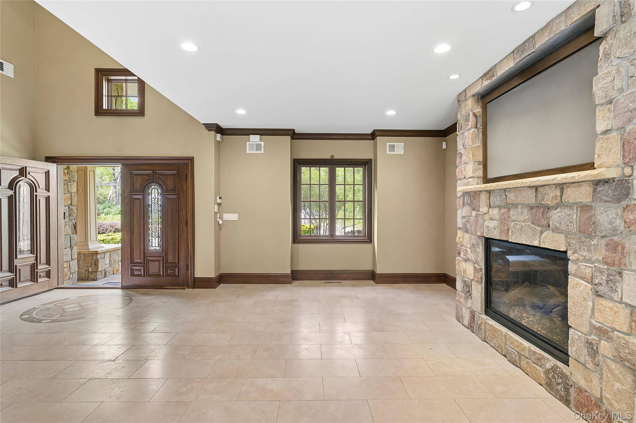 Casa com 4 Quartos à Beira-Mar à Venda em Southold - Nova Iorque - EUA - 4